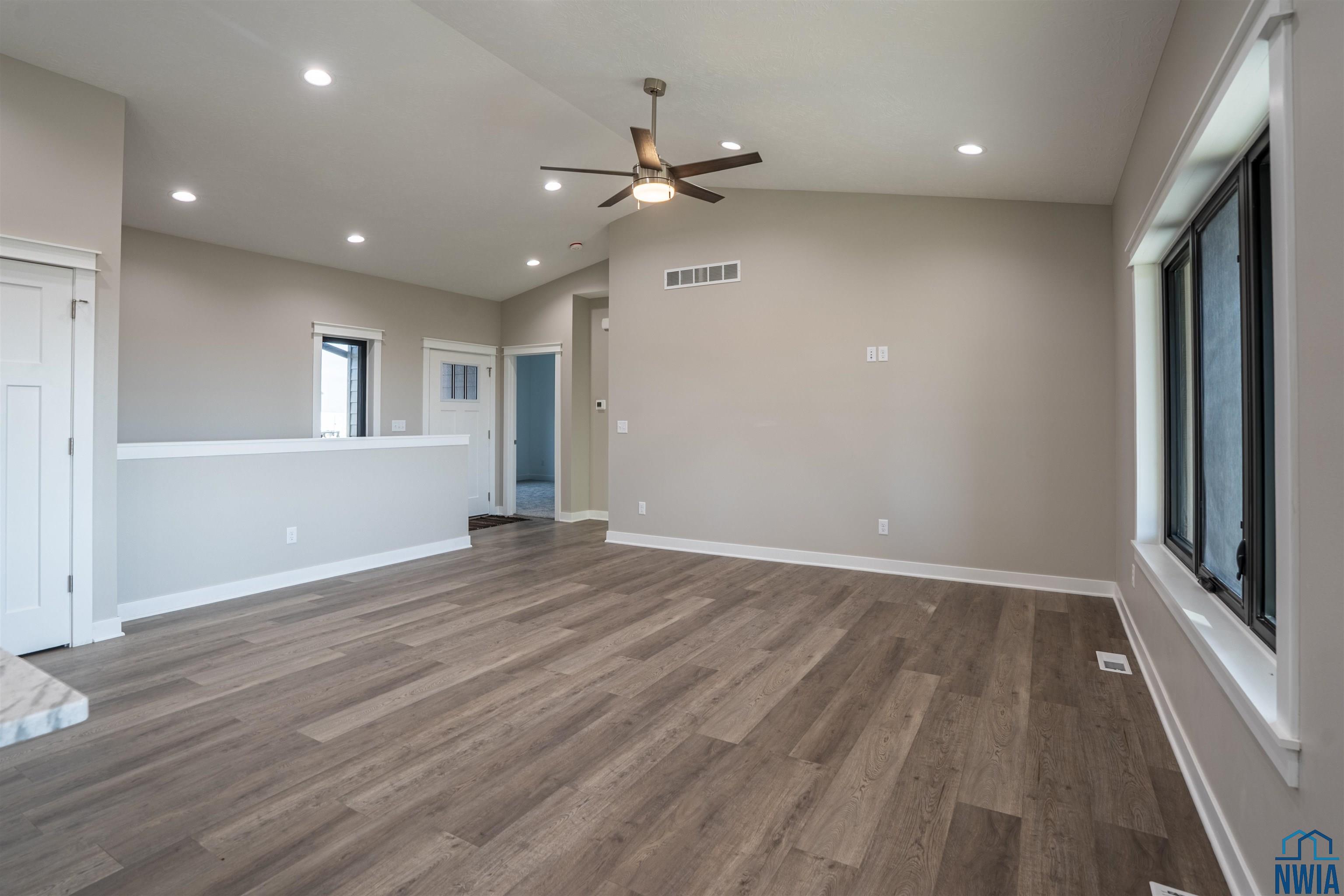 MLS #828497