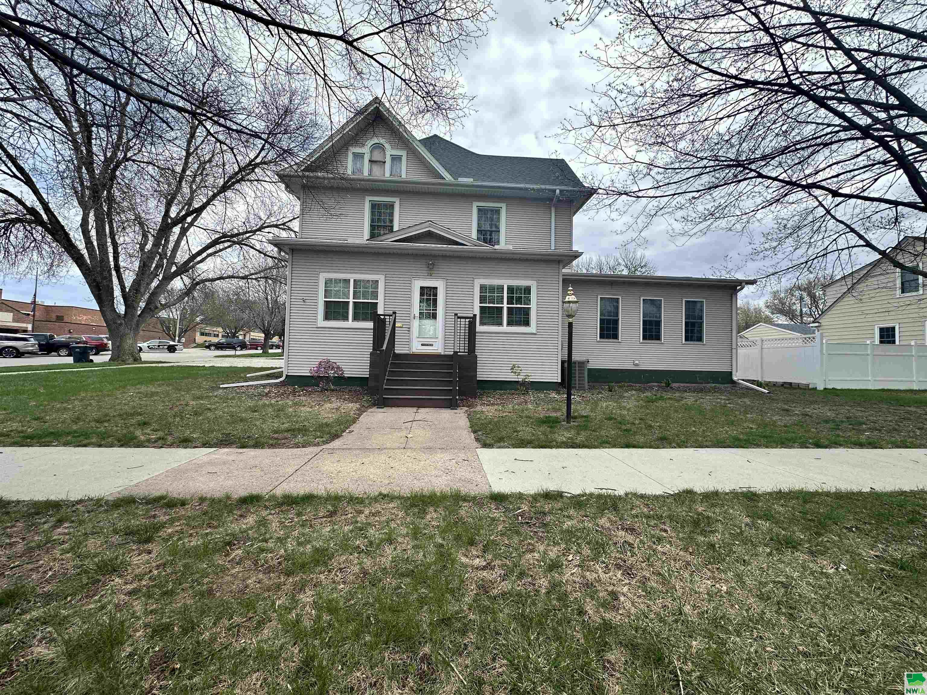 MLS #828503