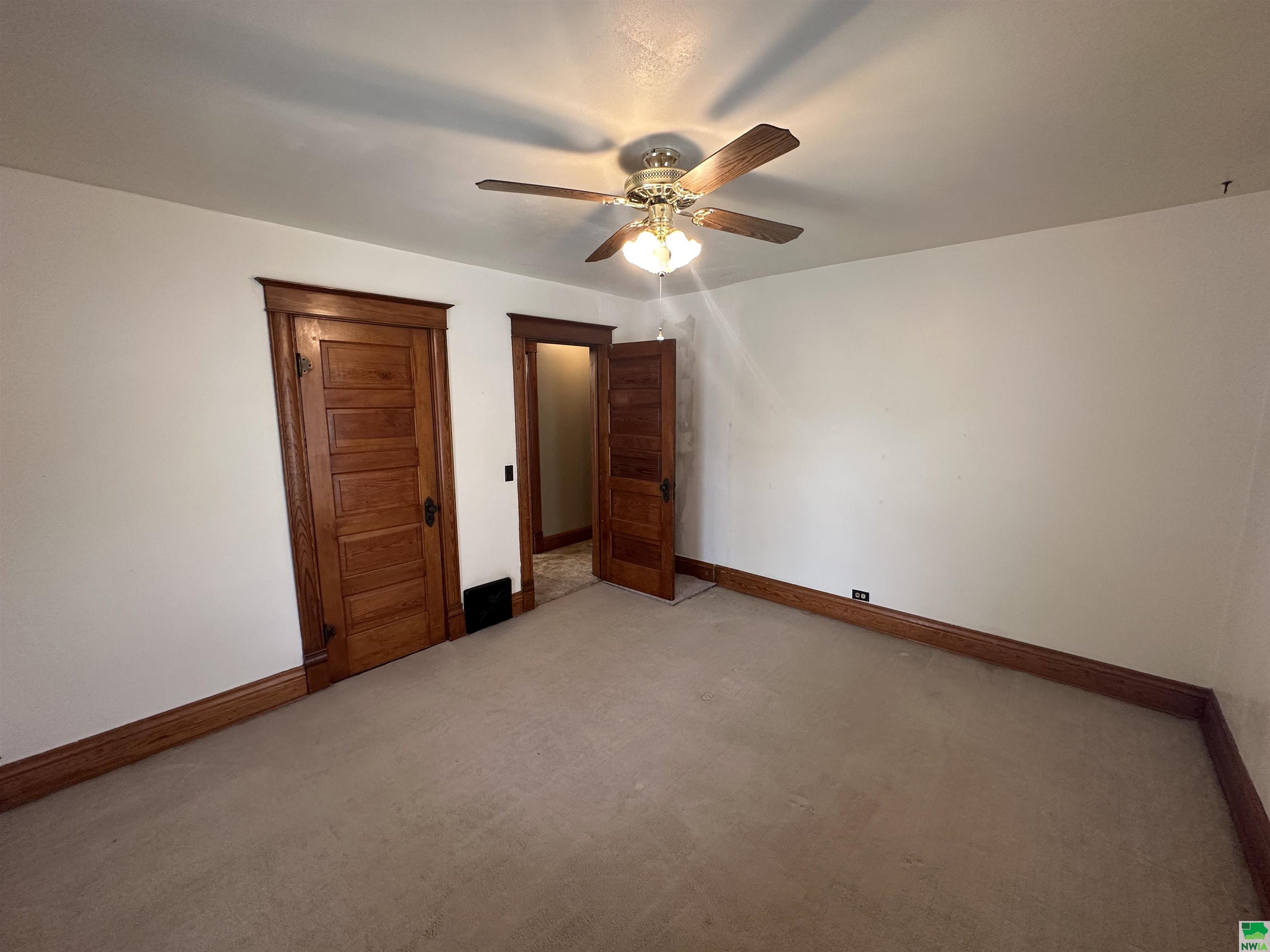MLS #828503