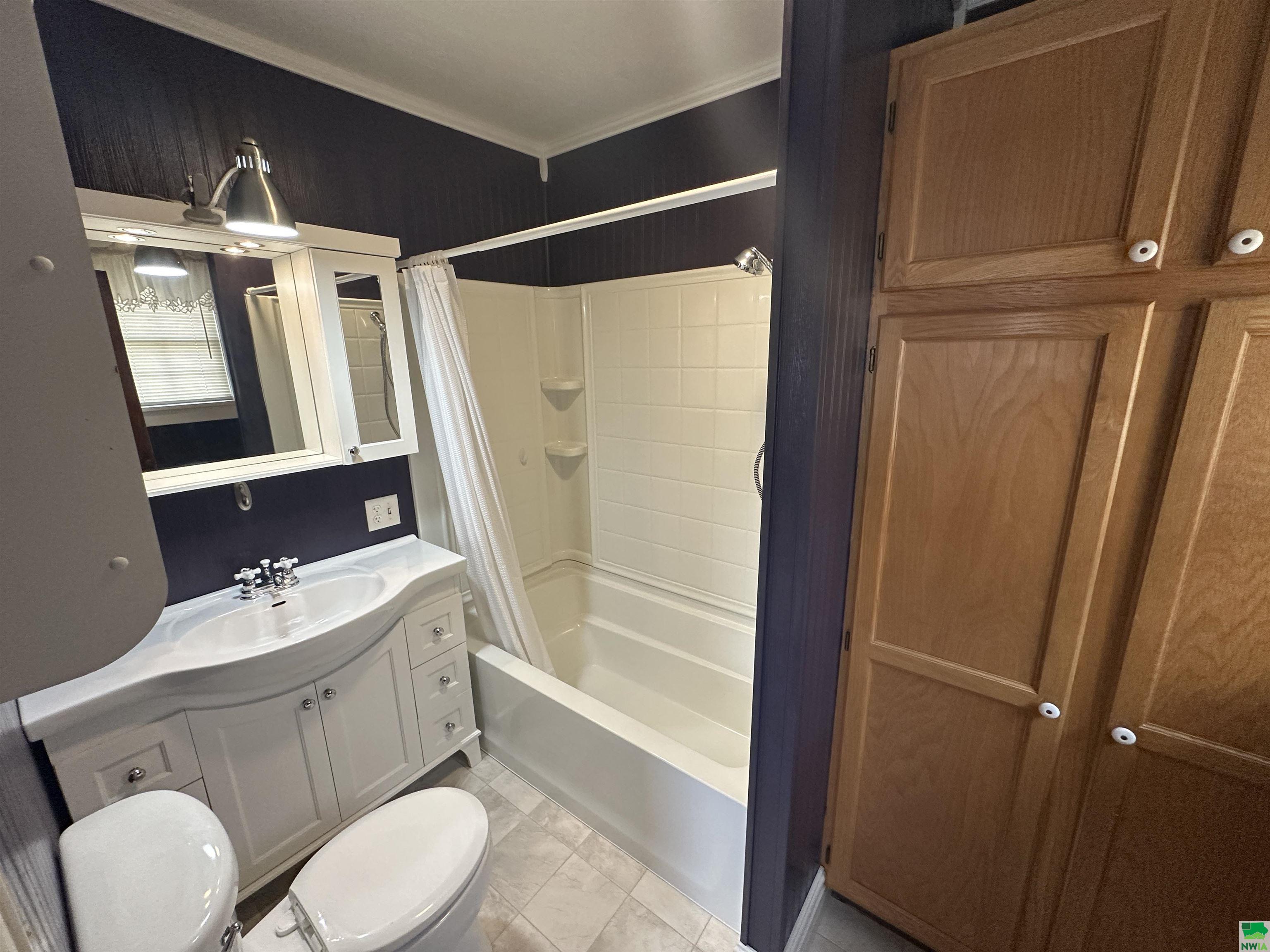 MLS #828503