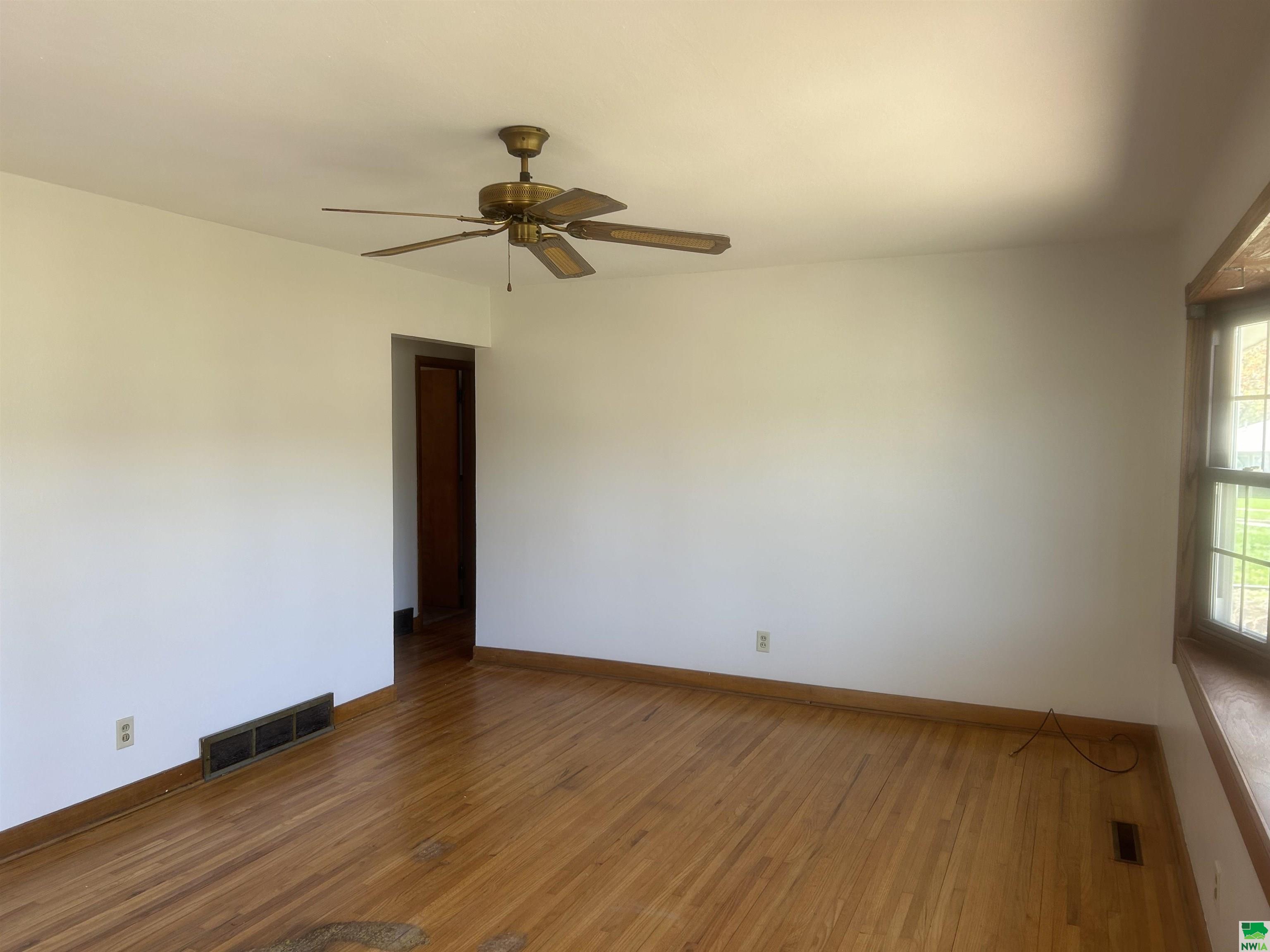 MLS #828505
