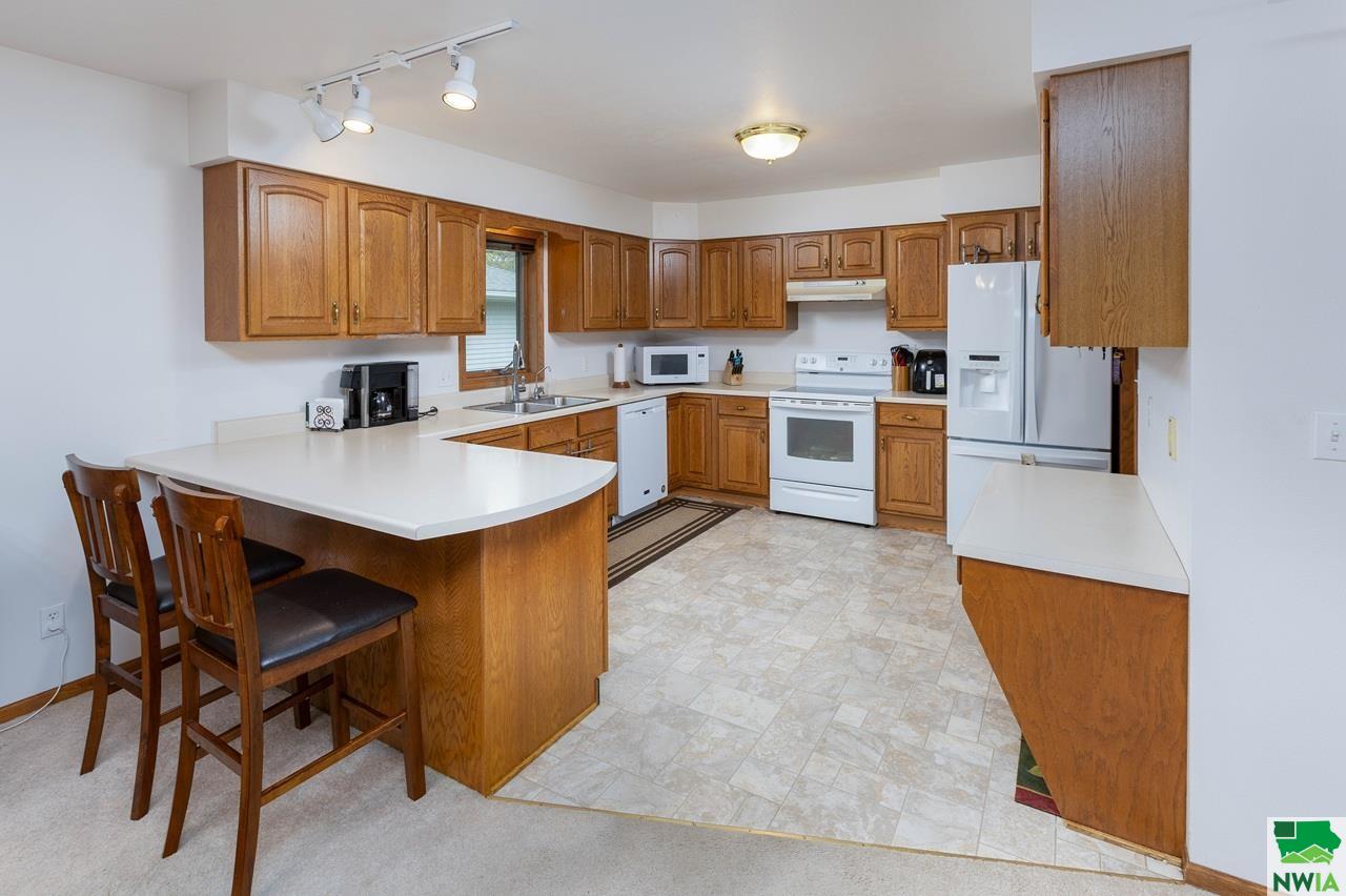 MLS #828511