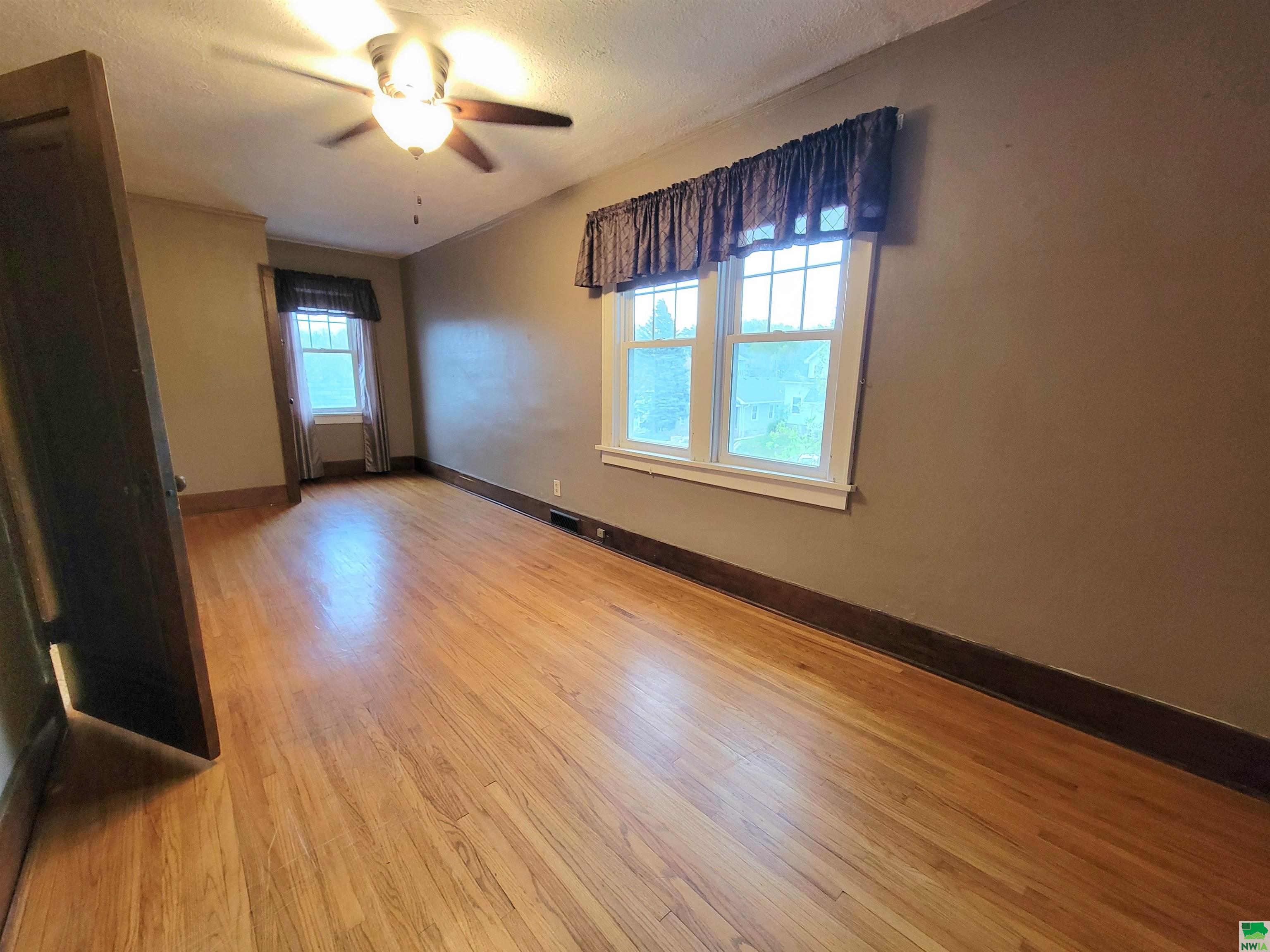 MLS #828513