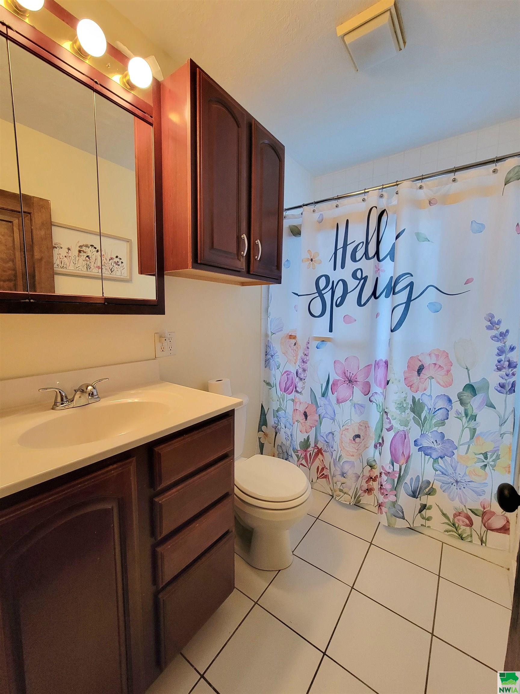 MLS #828513