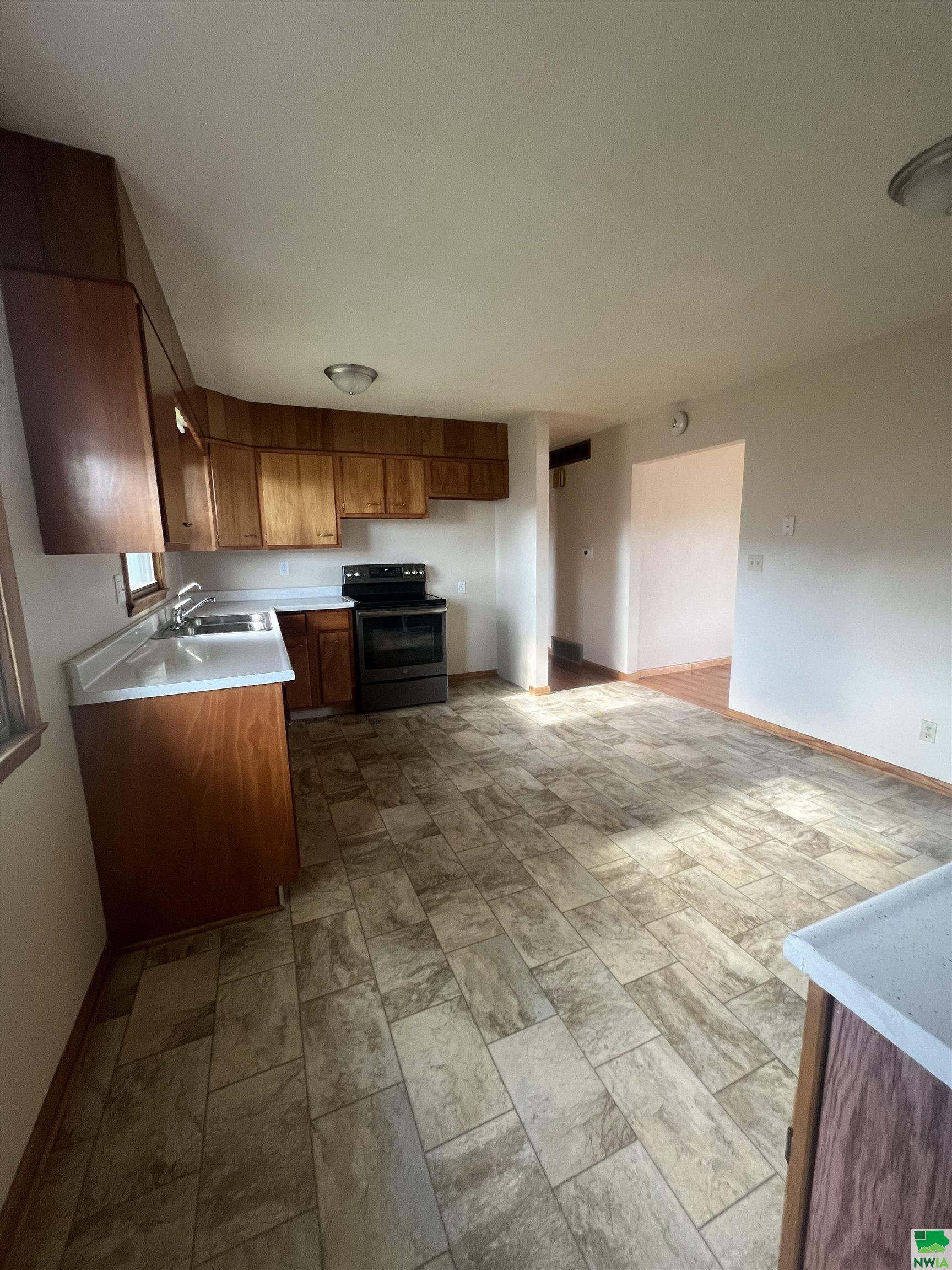 MLS #828519