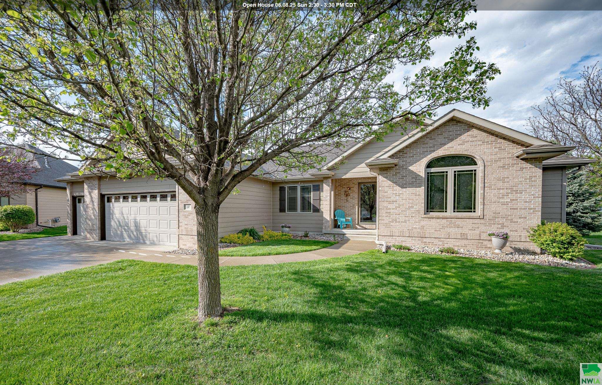 137 Levee Trail, Dakota Dunes, SD 57049 