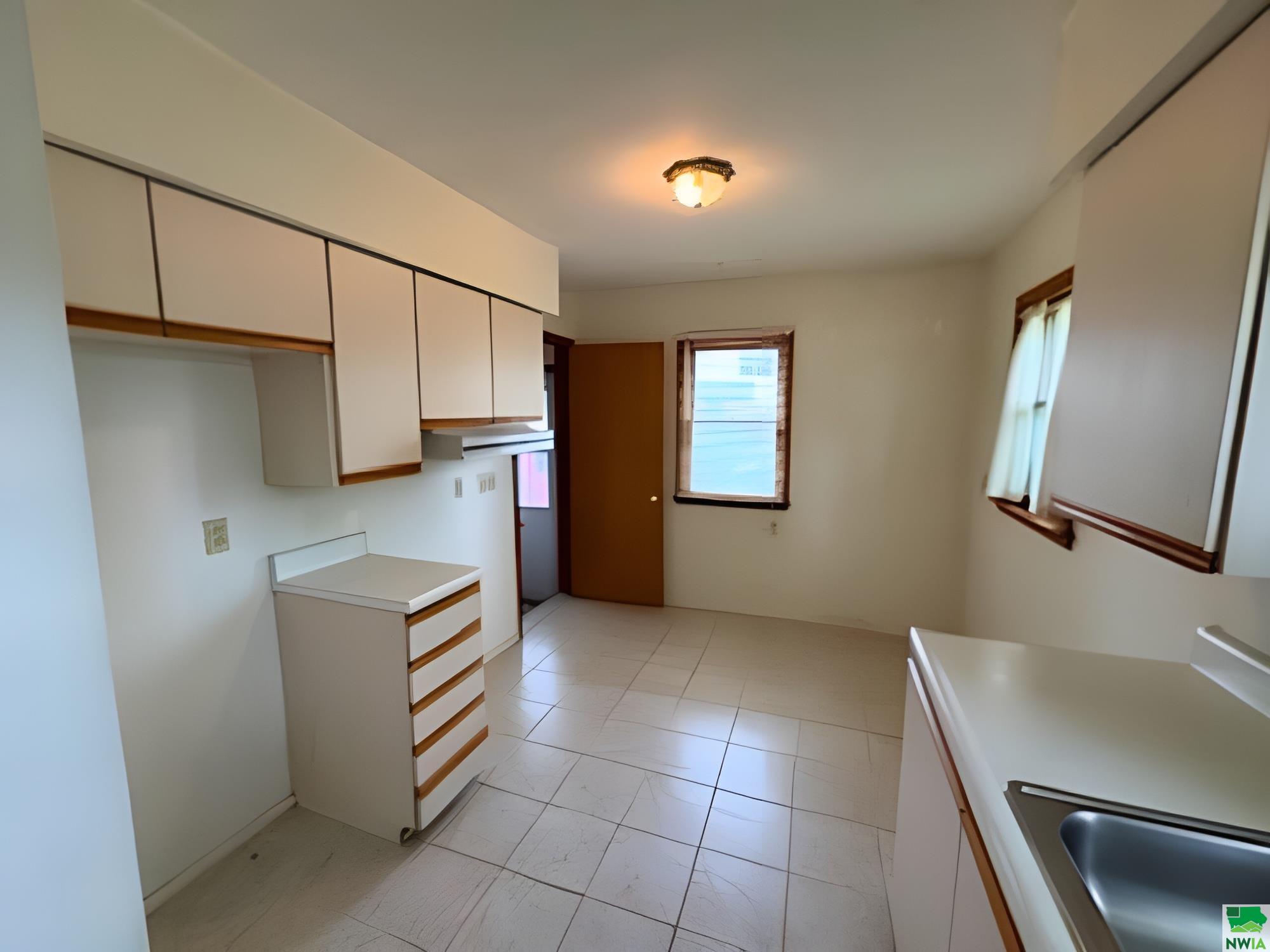 MLS #828536