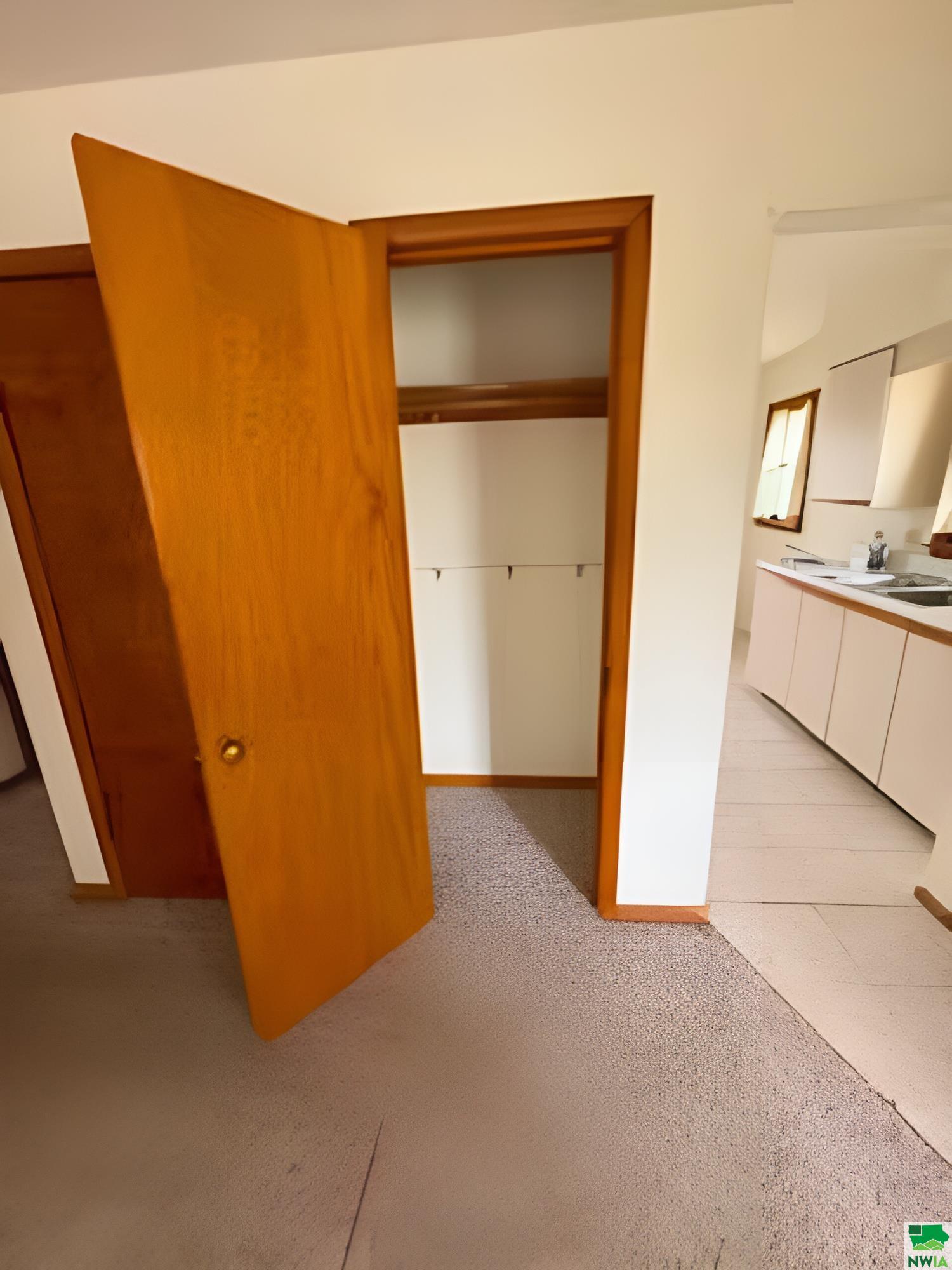MLS #828536