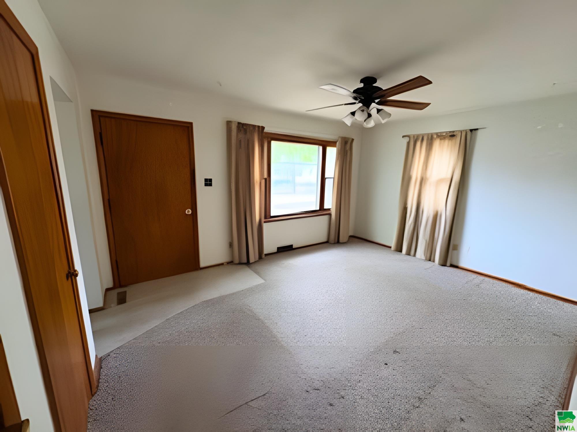 MLS #828536