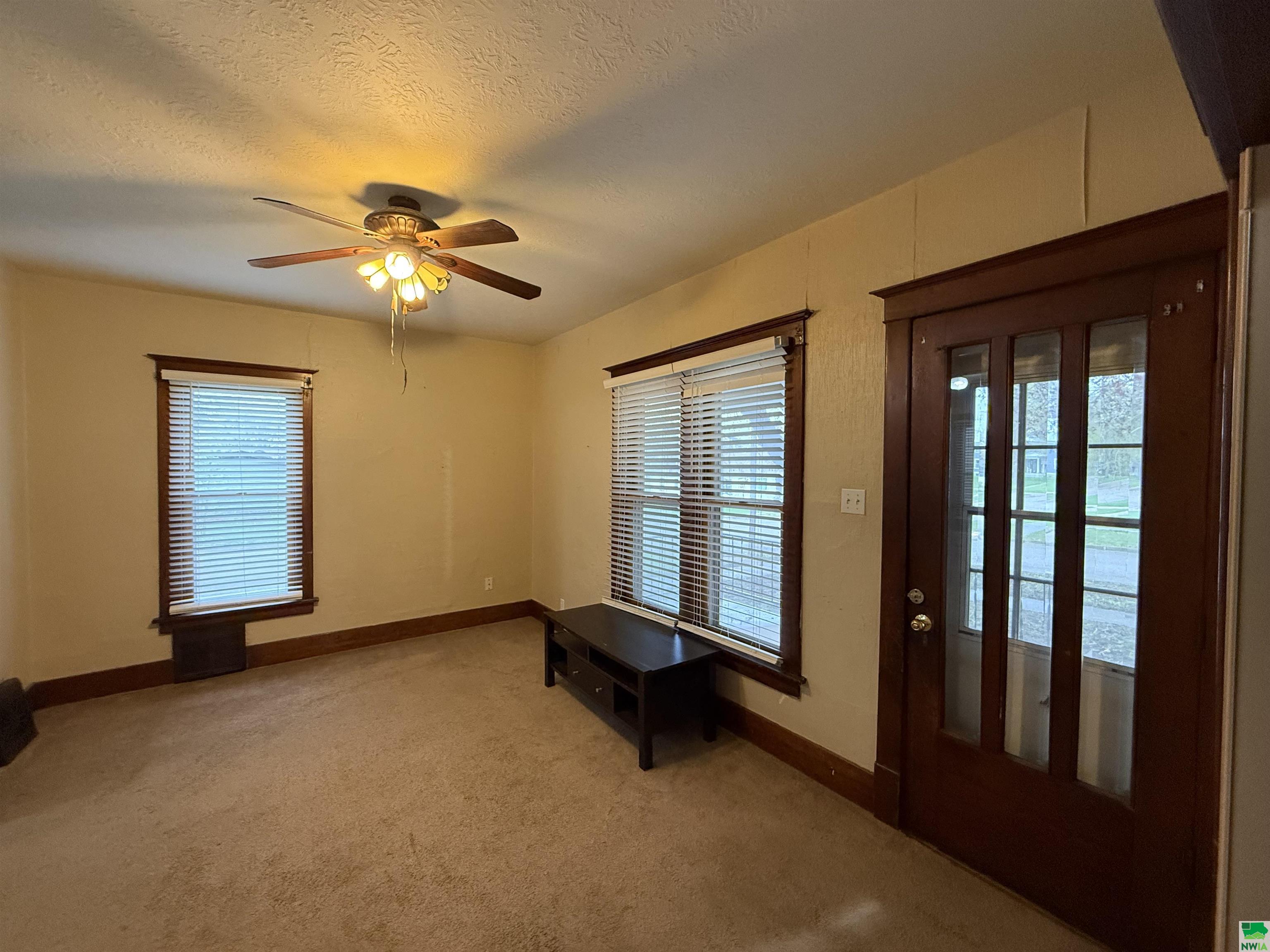 MLS #828542