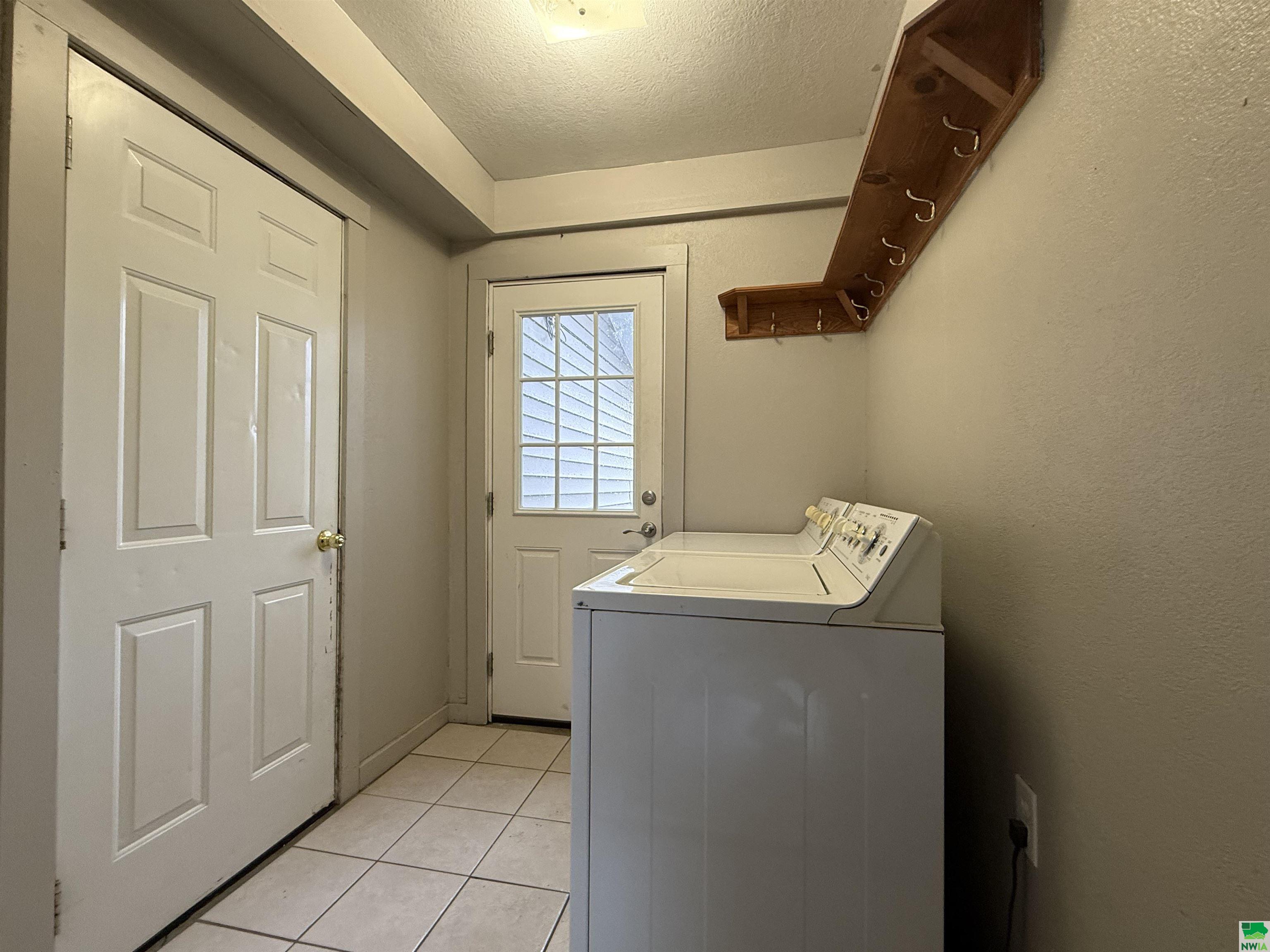MLS #828542