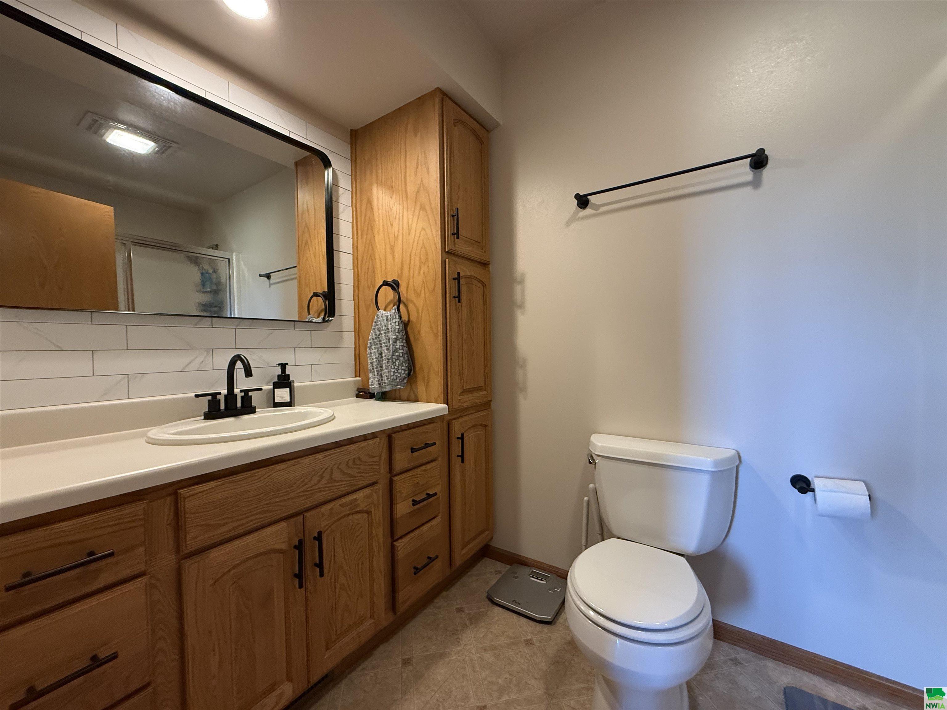 MLS #828546