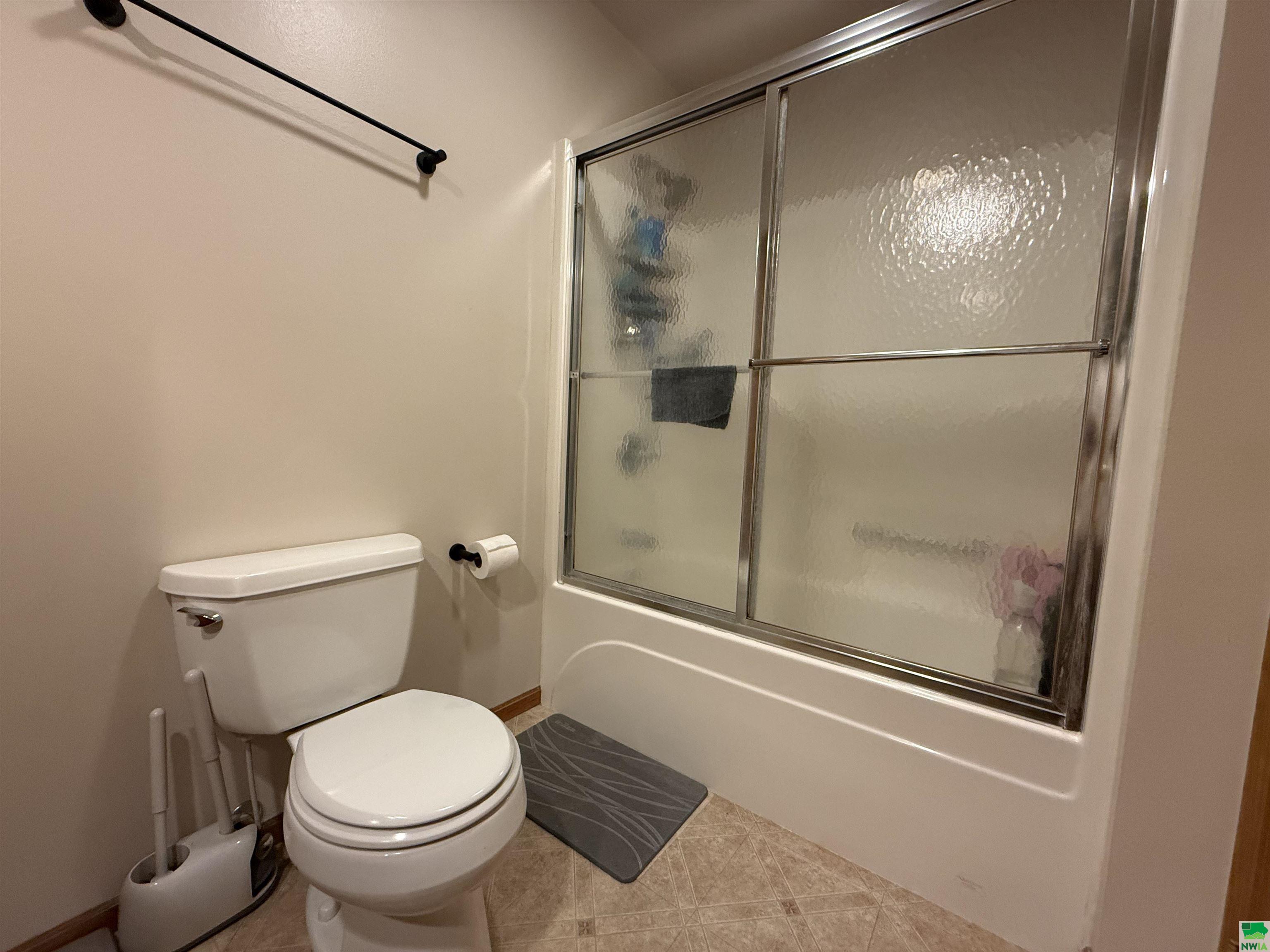MLS #828546