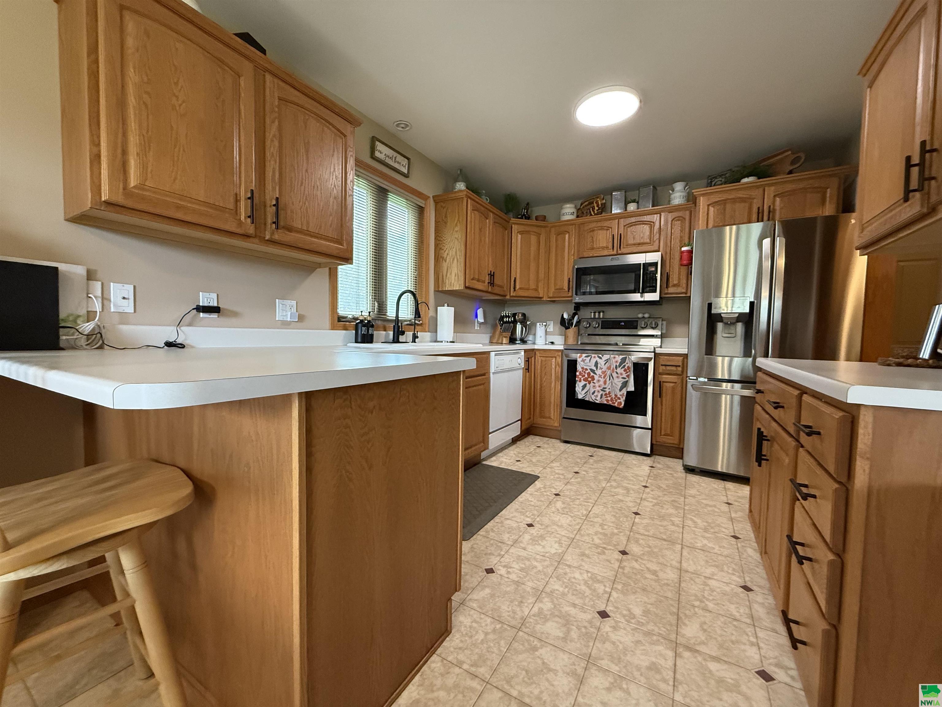 MLS #828546
