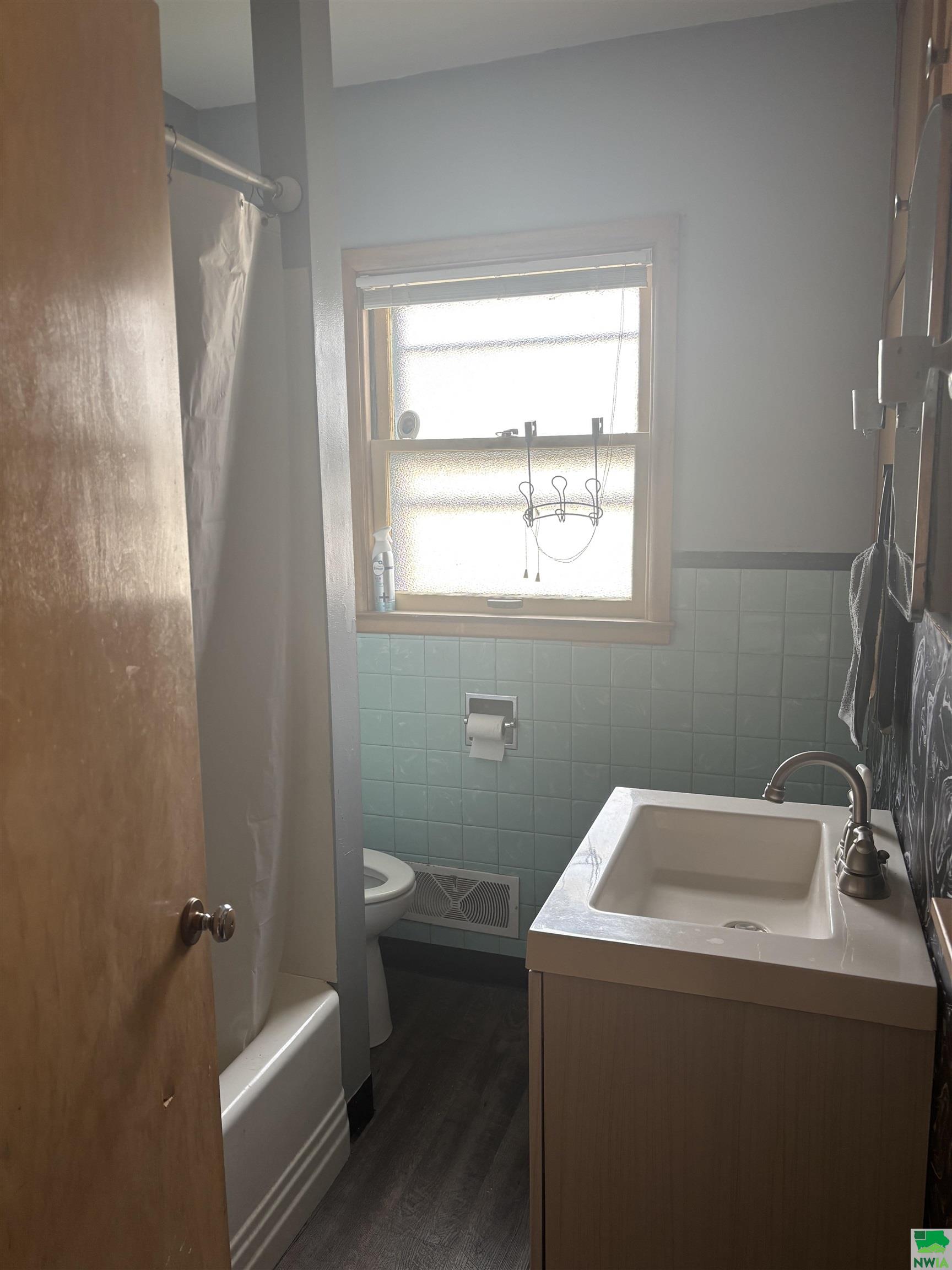 MLS #828547