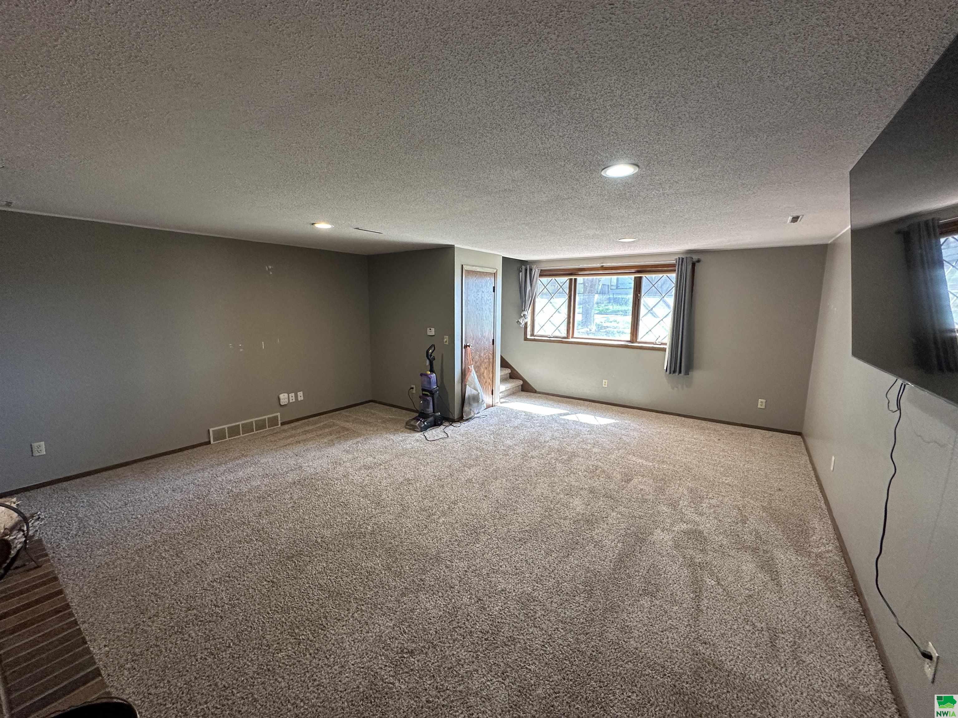MLS #828552