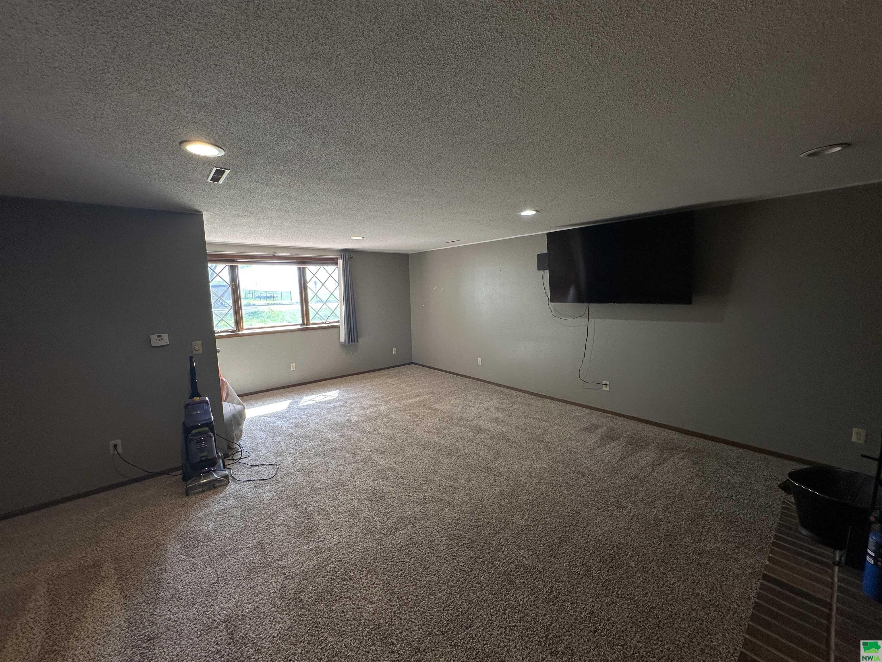 MLS #828552