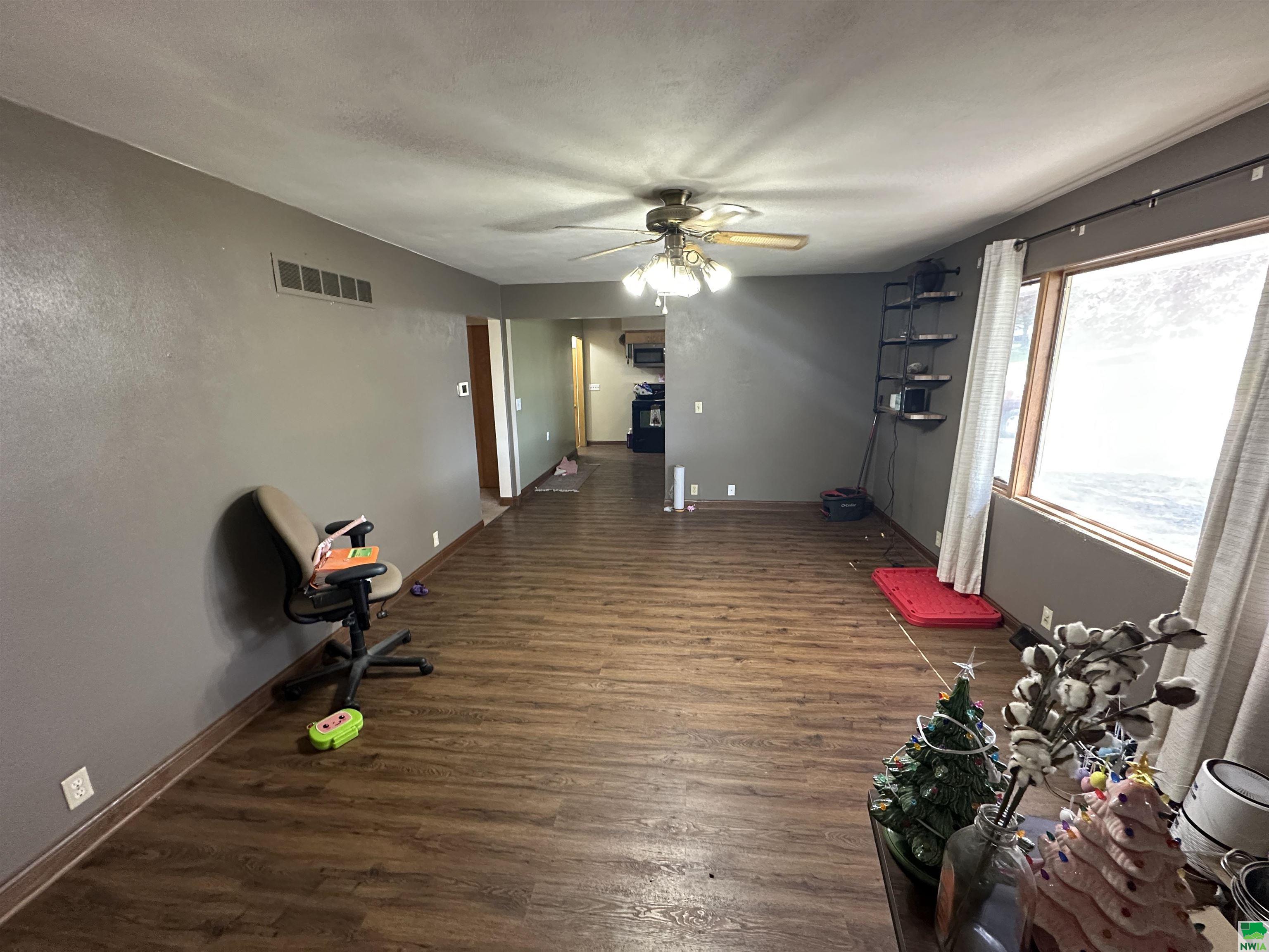 MLS #828552