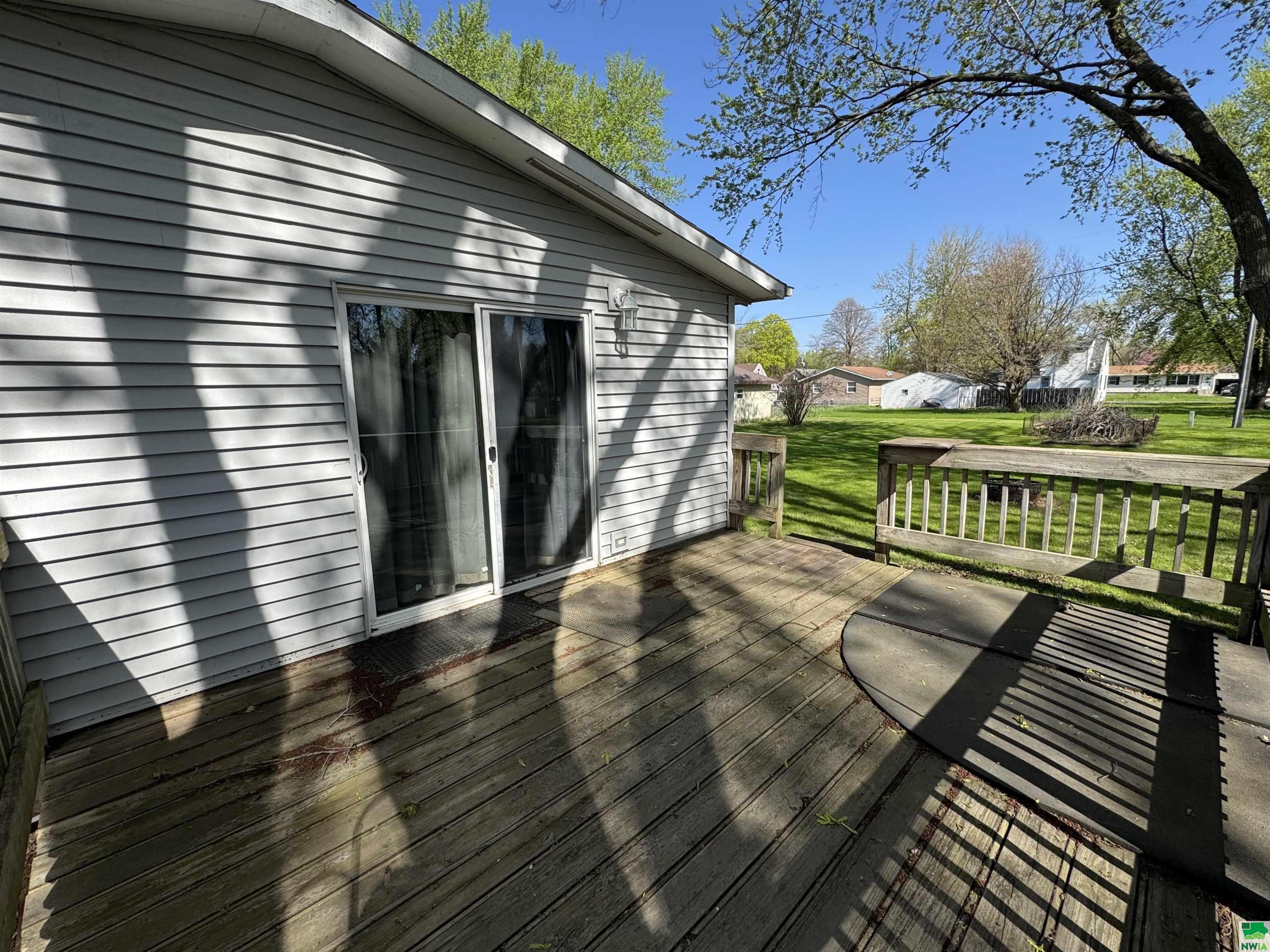MLS #828558