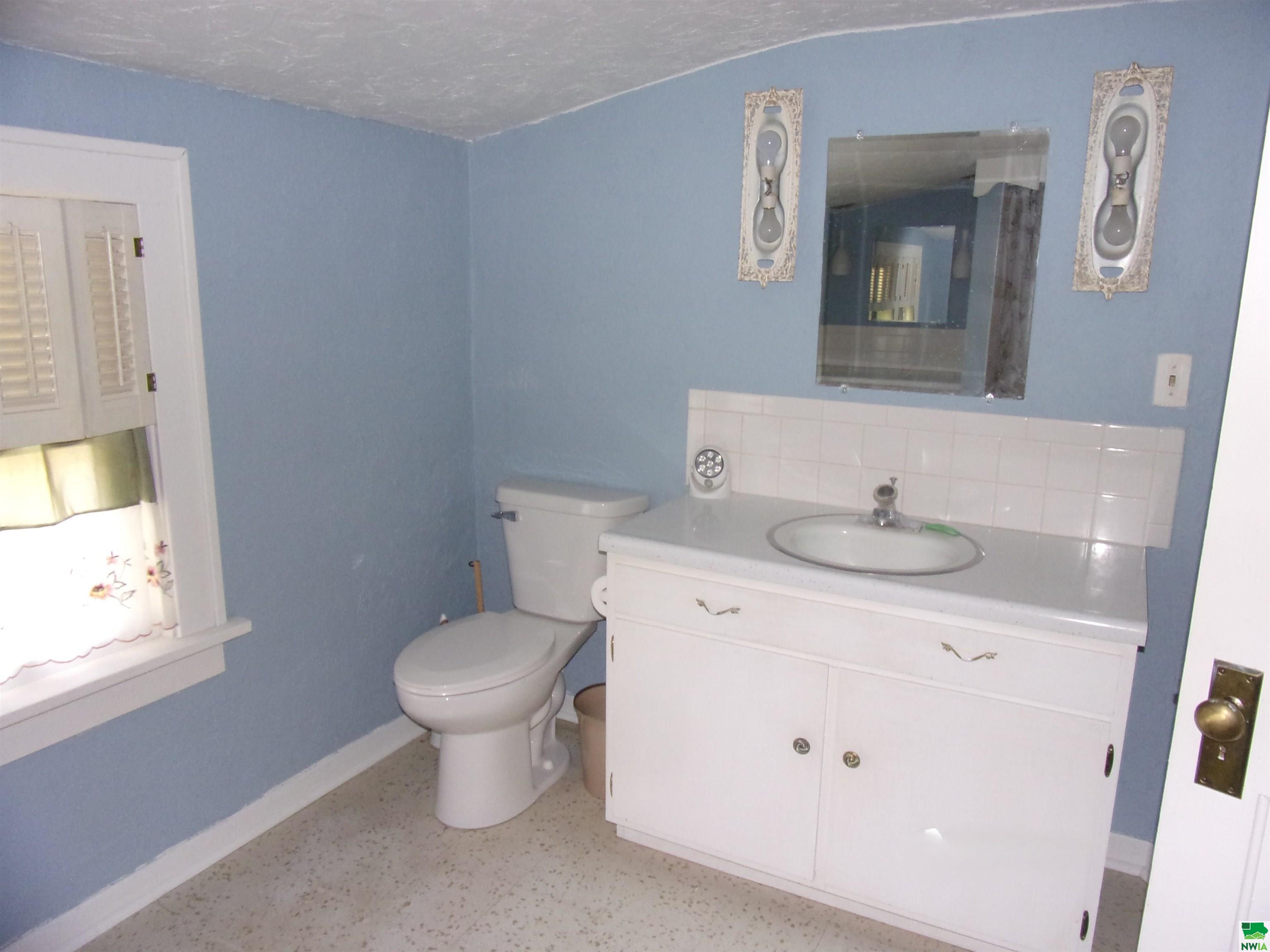 MLS #828562