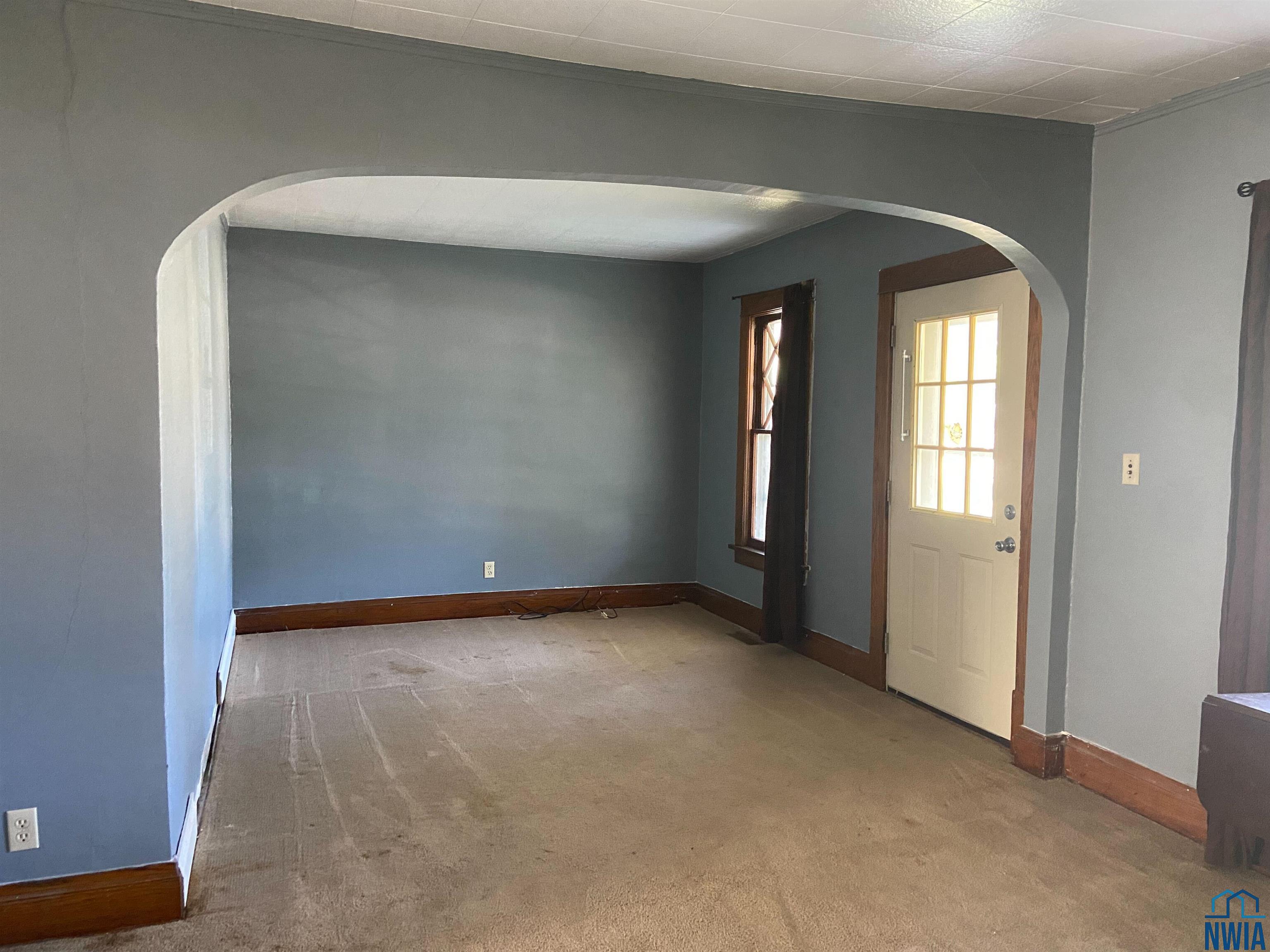 MLS #828567