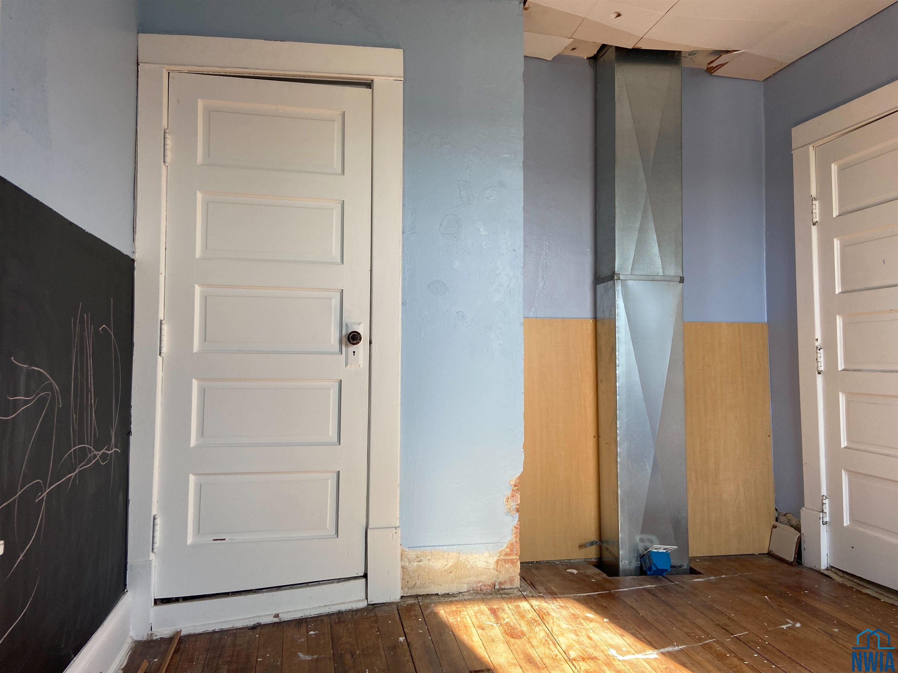 MLS #828567