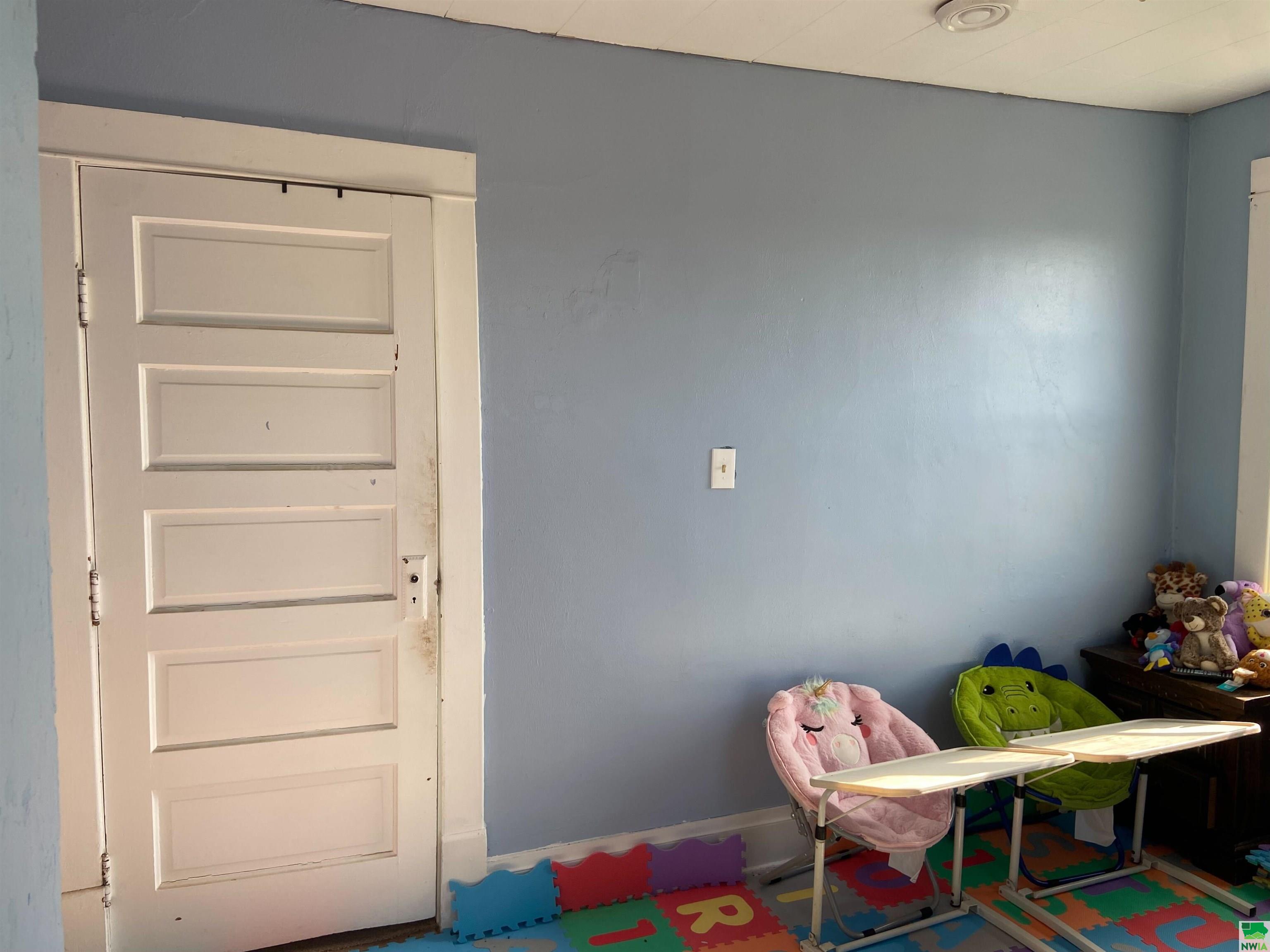 MLS #828567