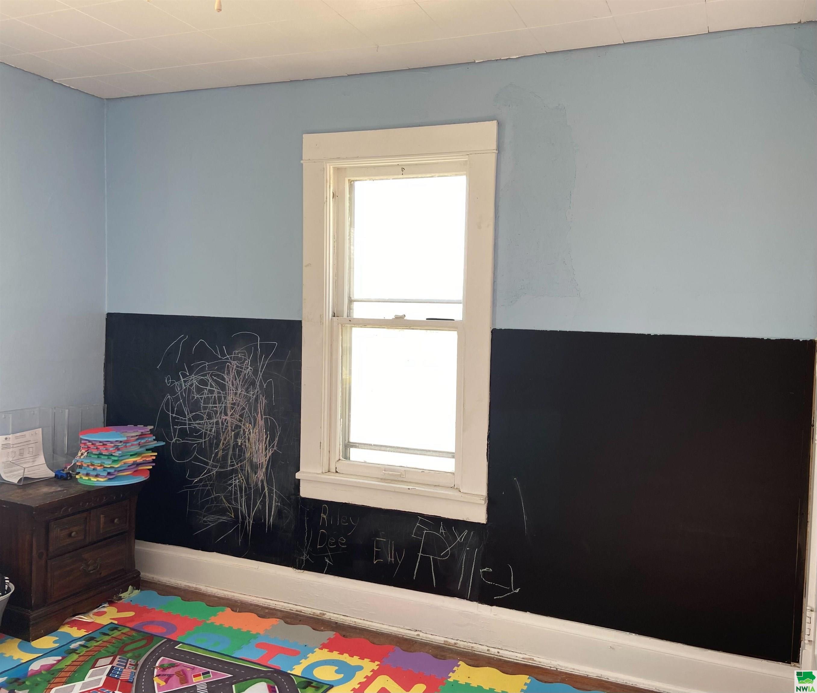 MLS #828567