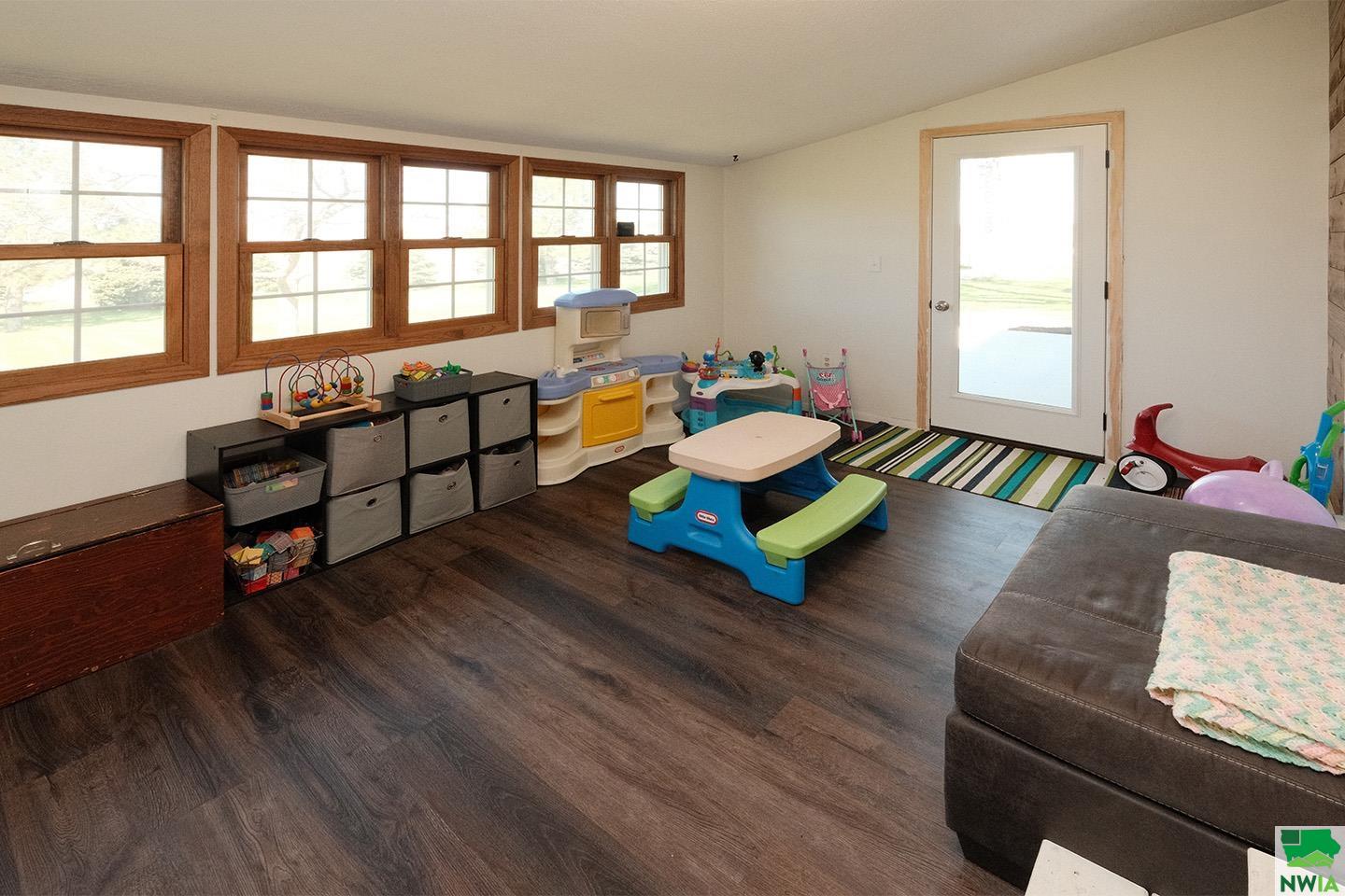MLS #828572