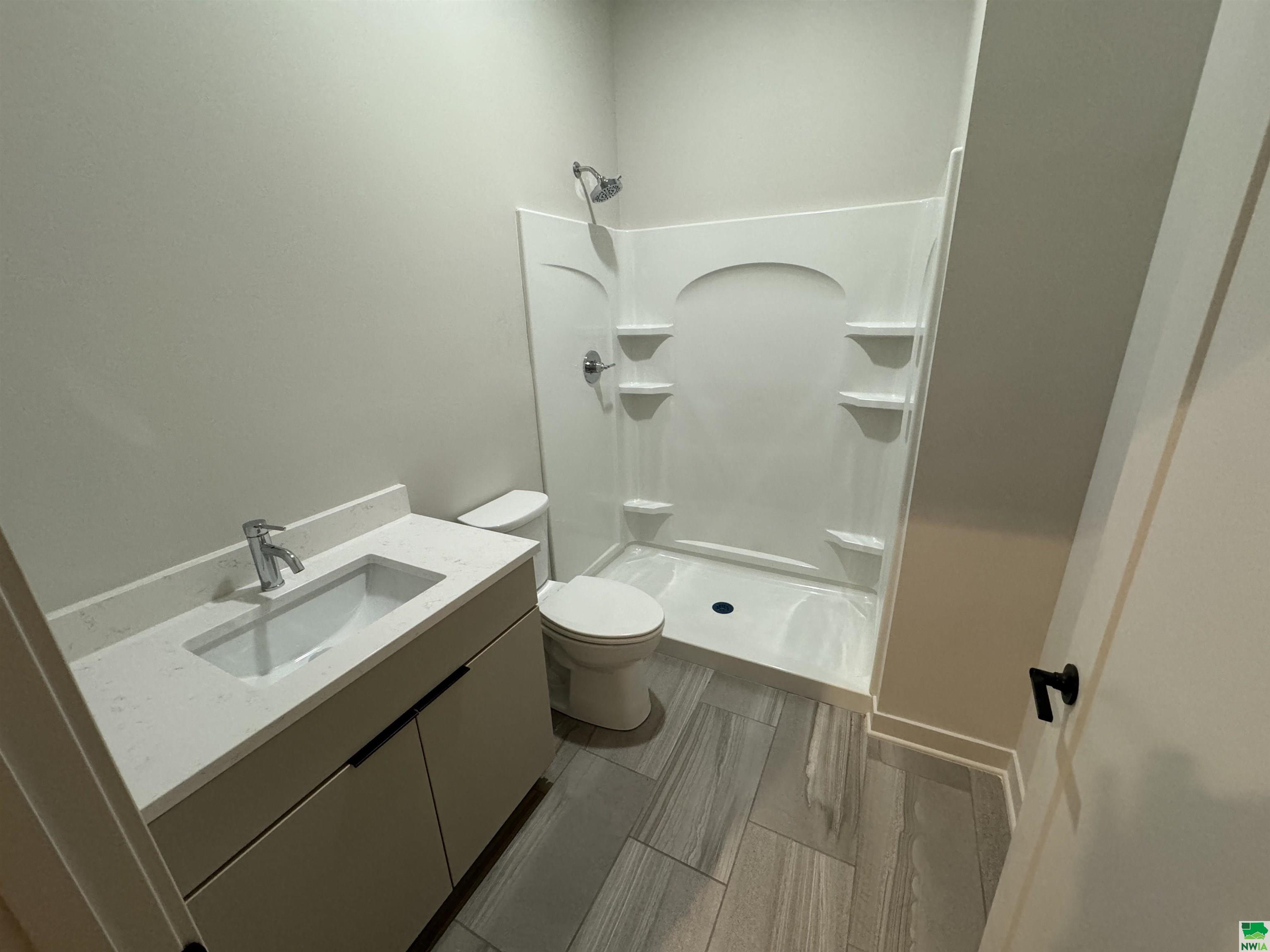 MLS #828573
