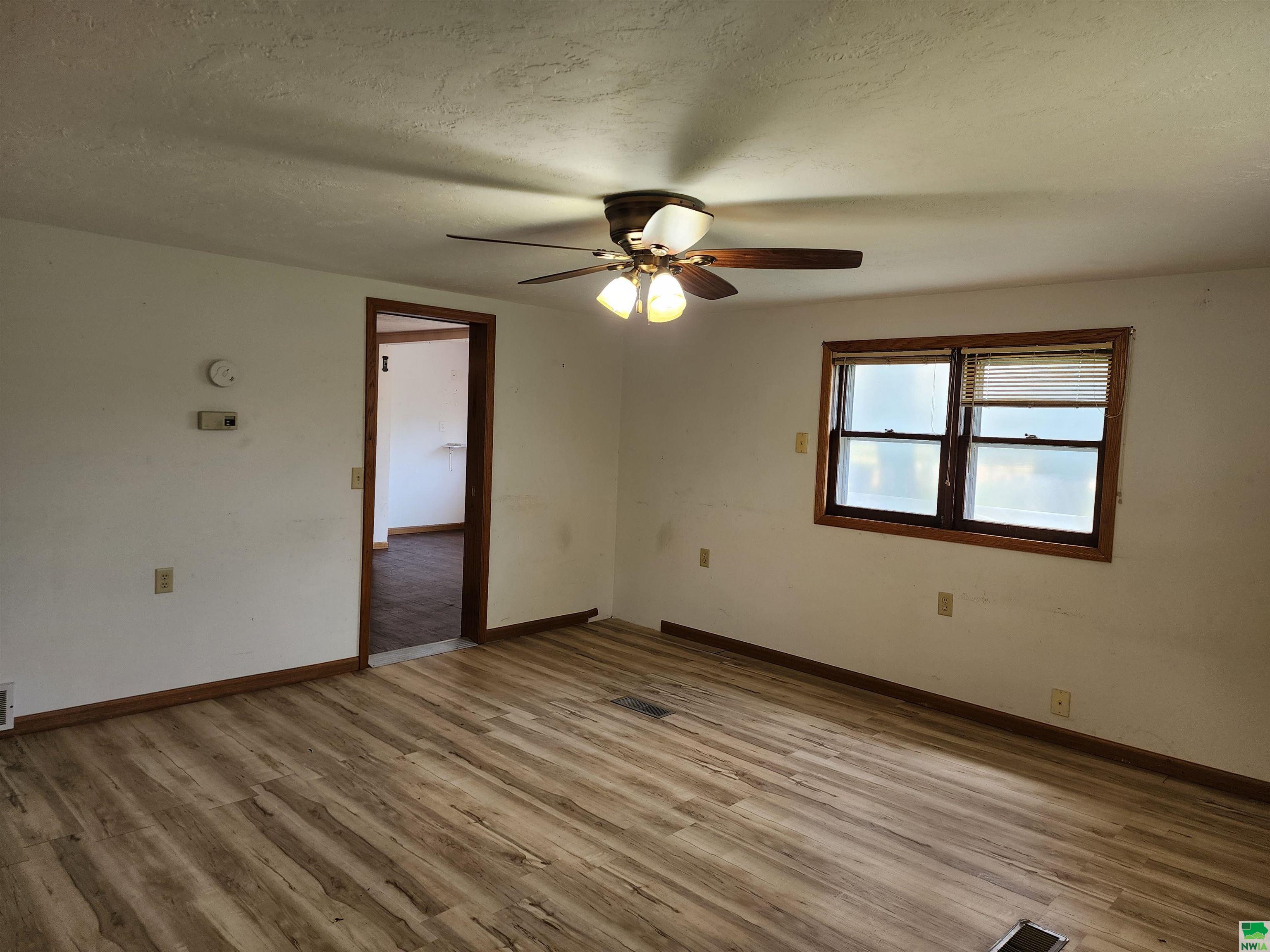 MLS #828580