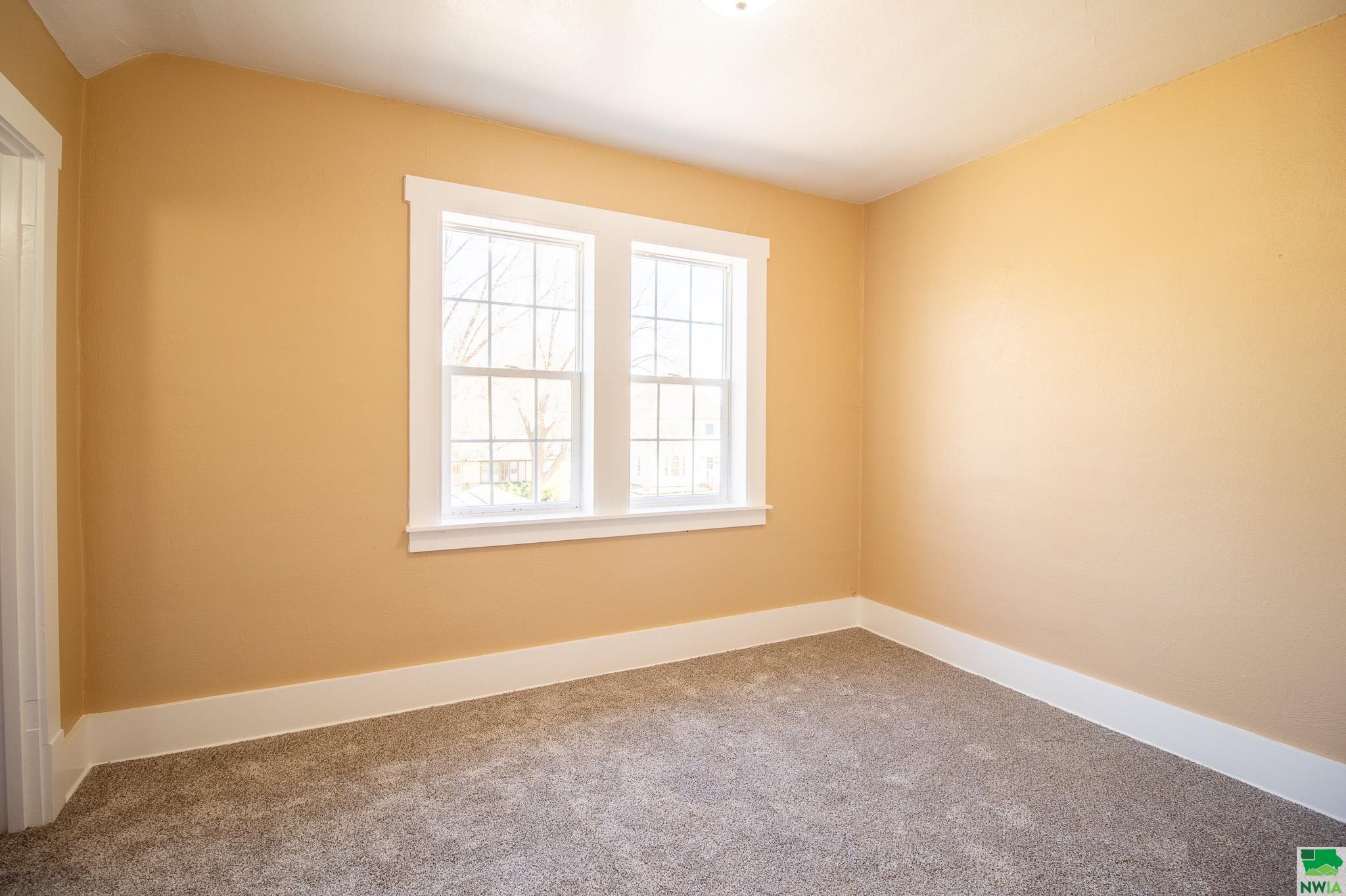 MLS #828587