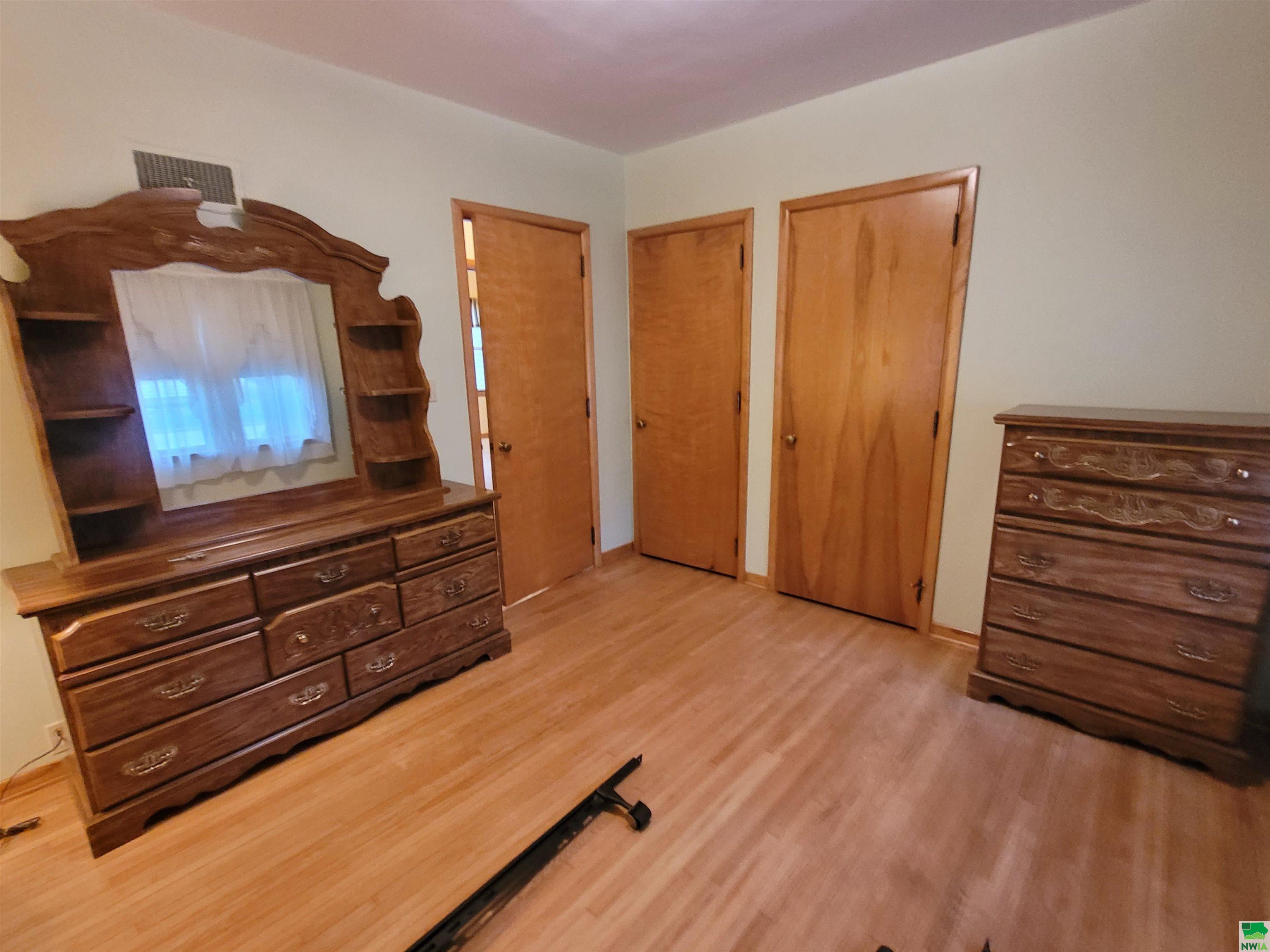 MLS #828588