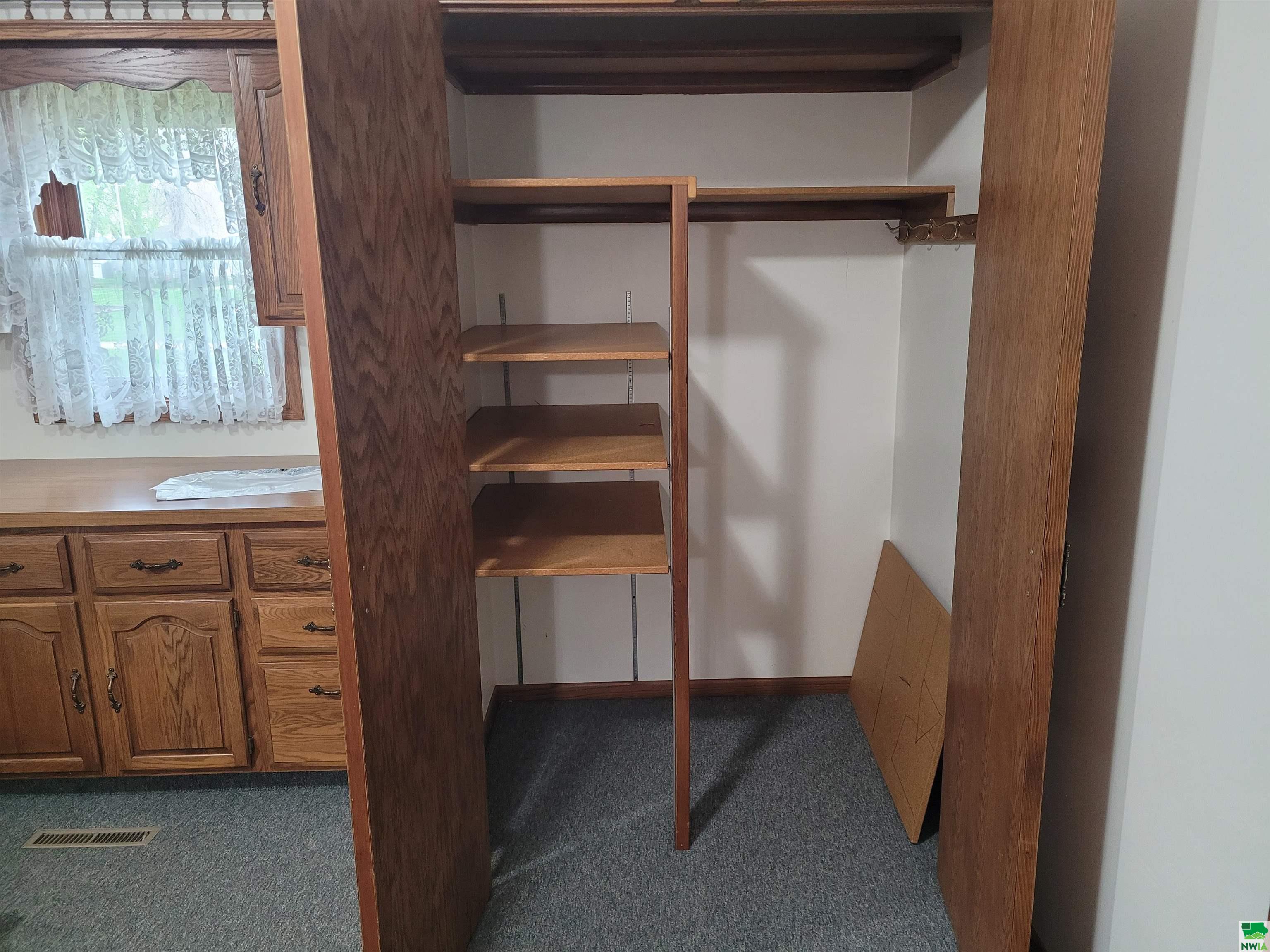 MLS #828588