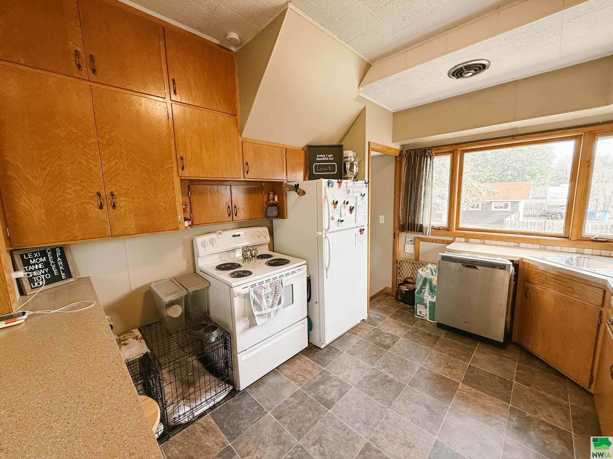 MLS #828595
