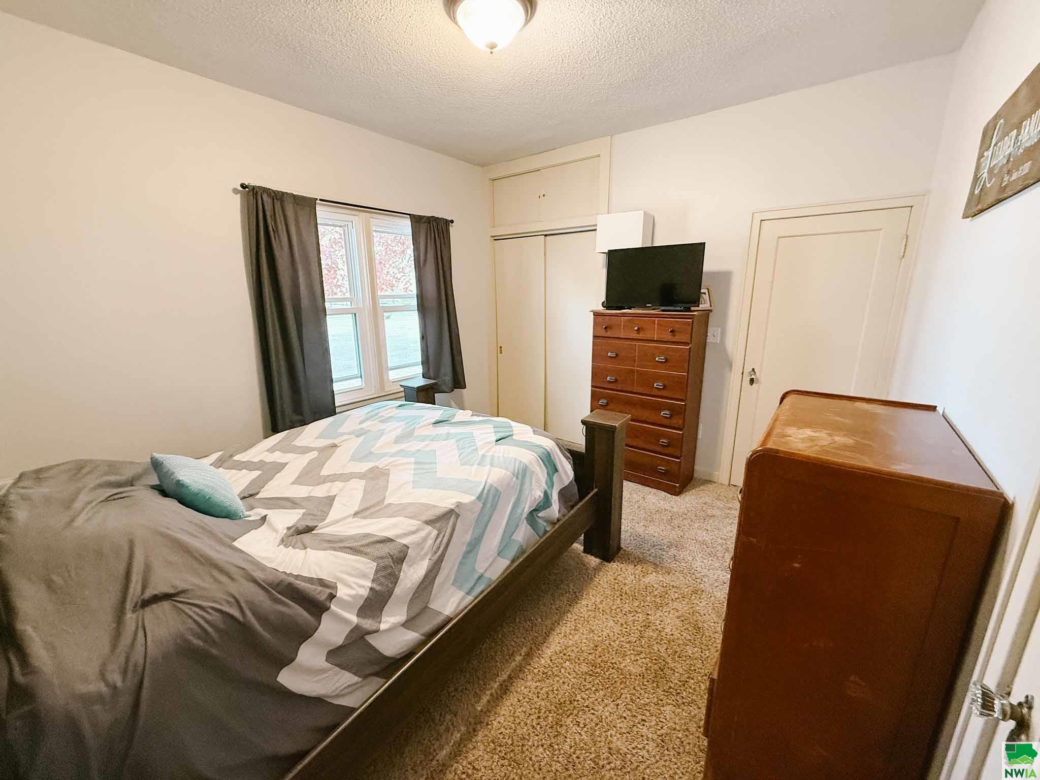 MLS #828595