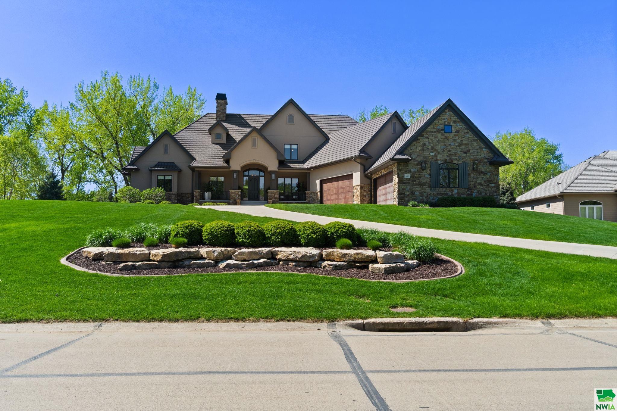 556 Firethorn Trail, Dakota Dunes, SD 57049 