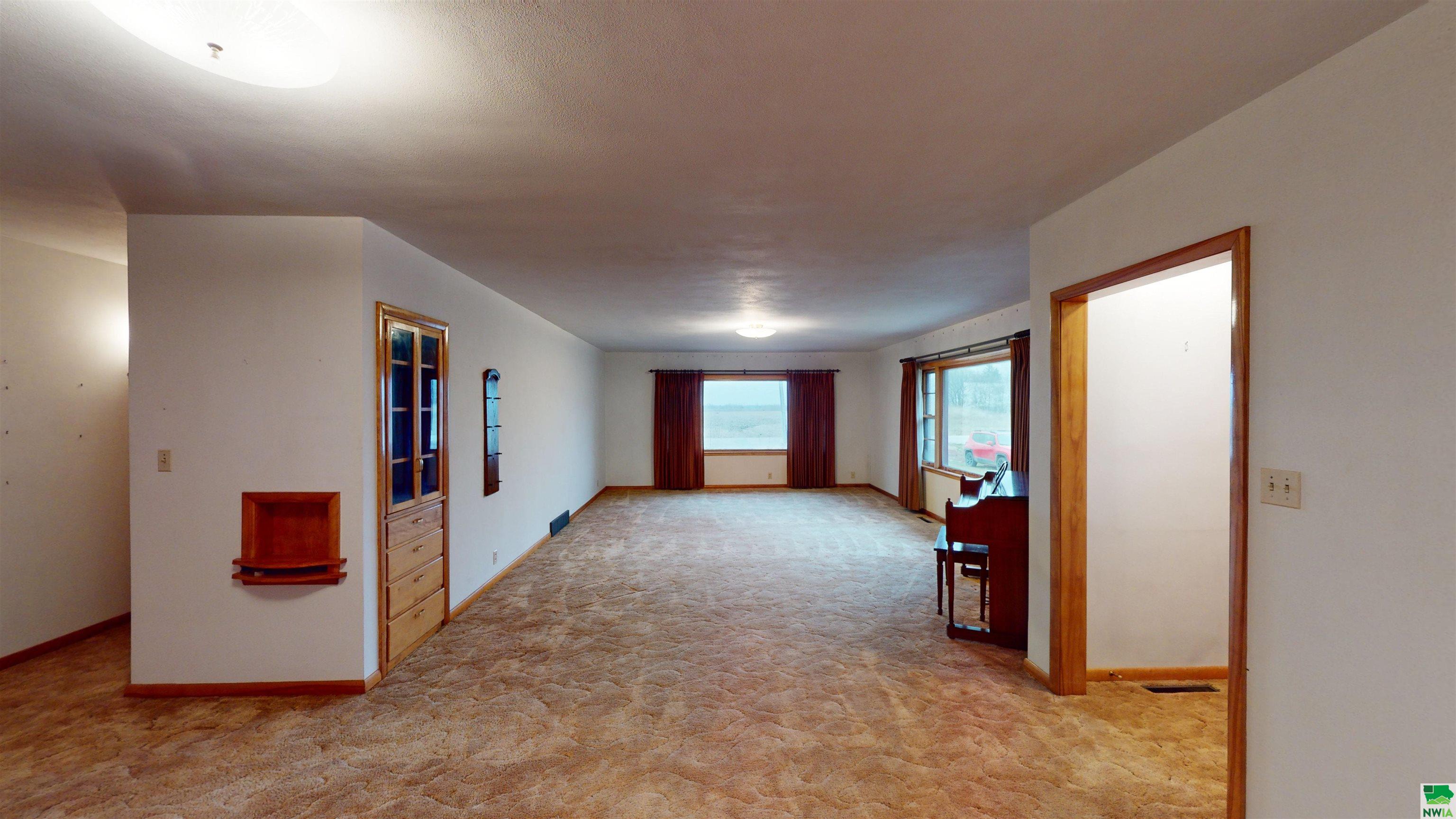 MLS #828600