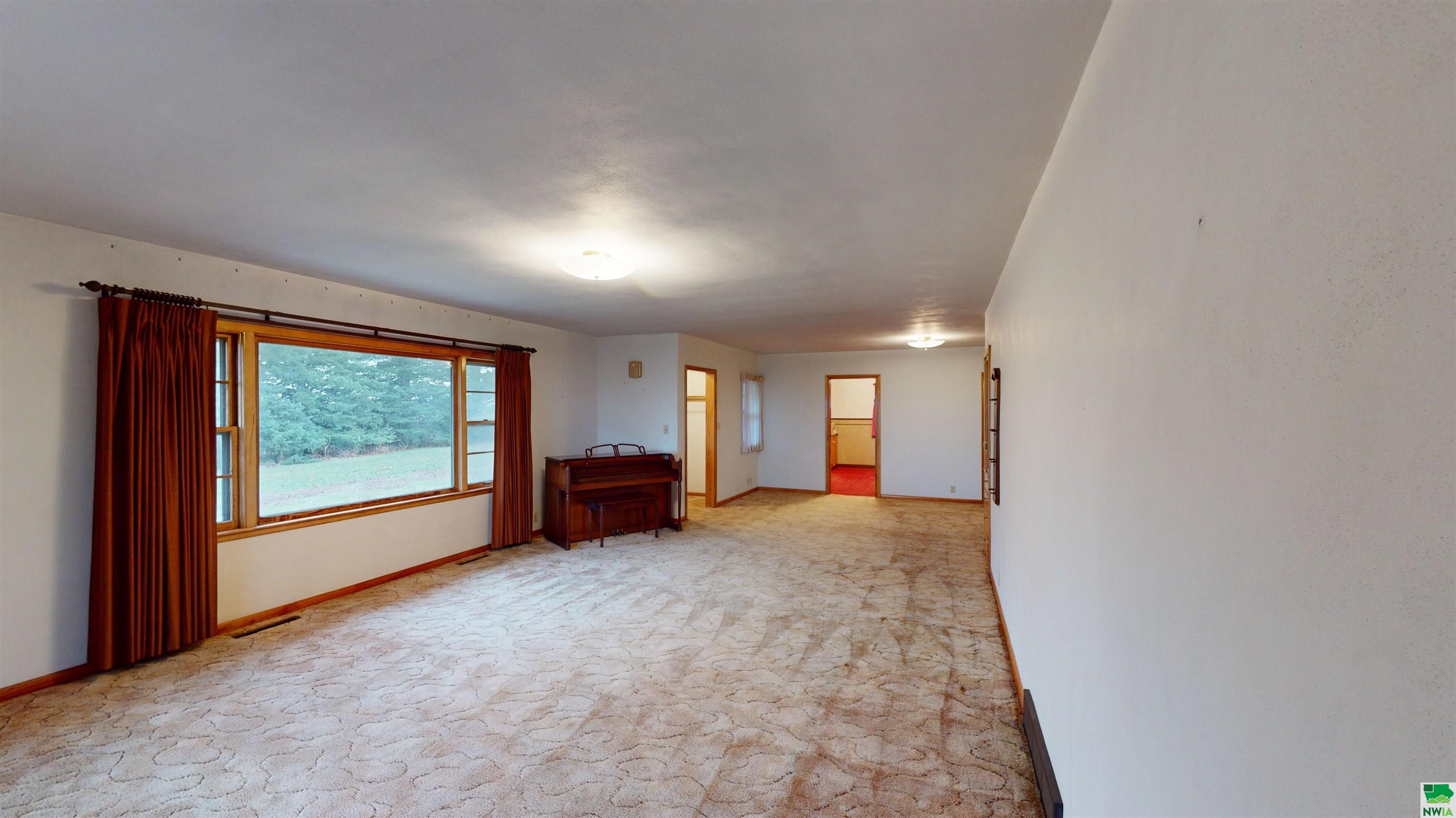 MLS #828600