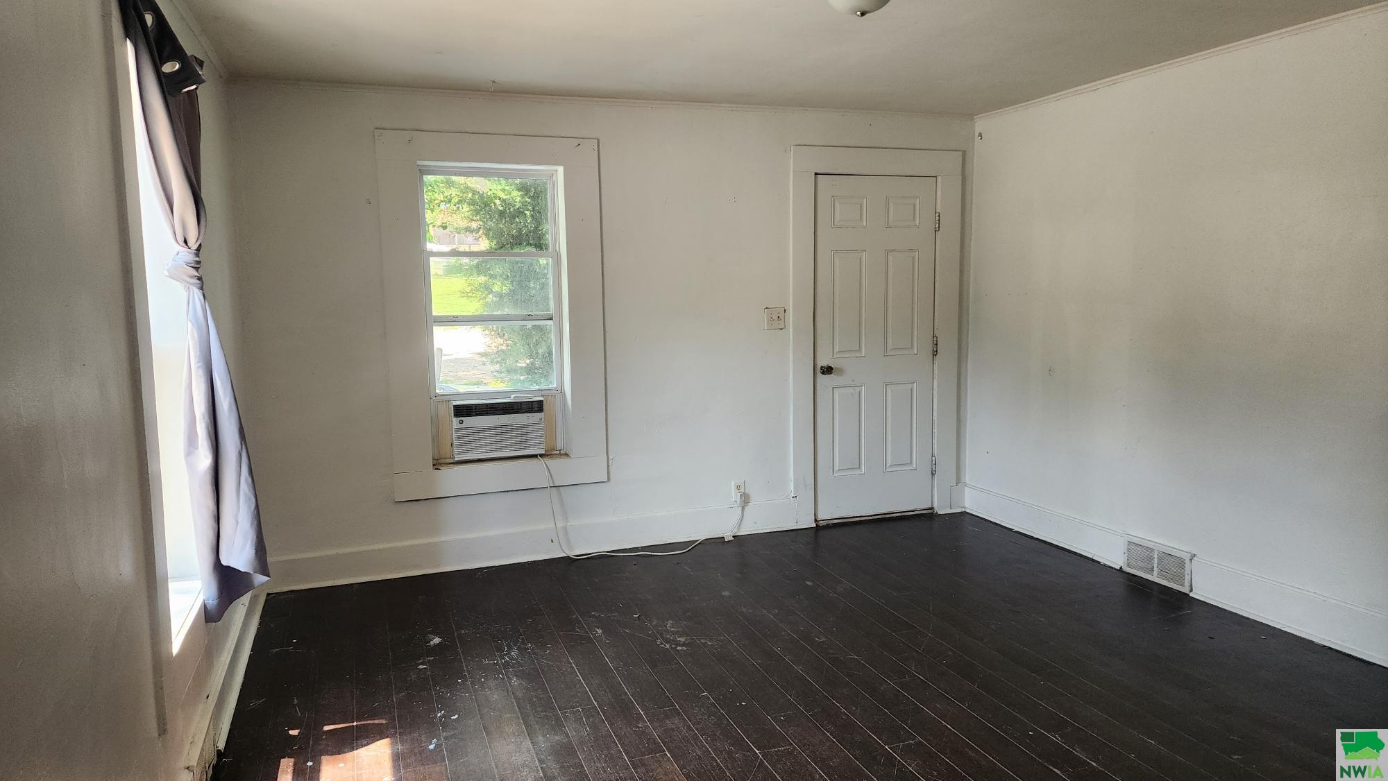 MLS #828602