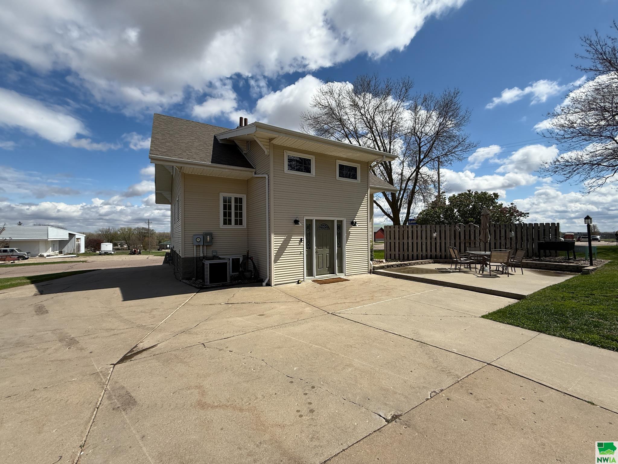 MLS #828603
