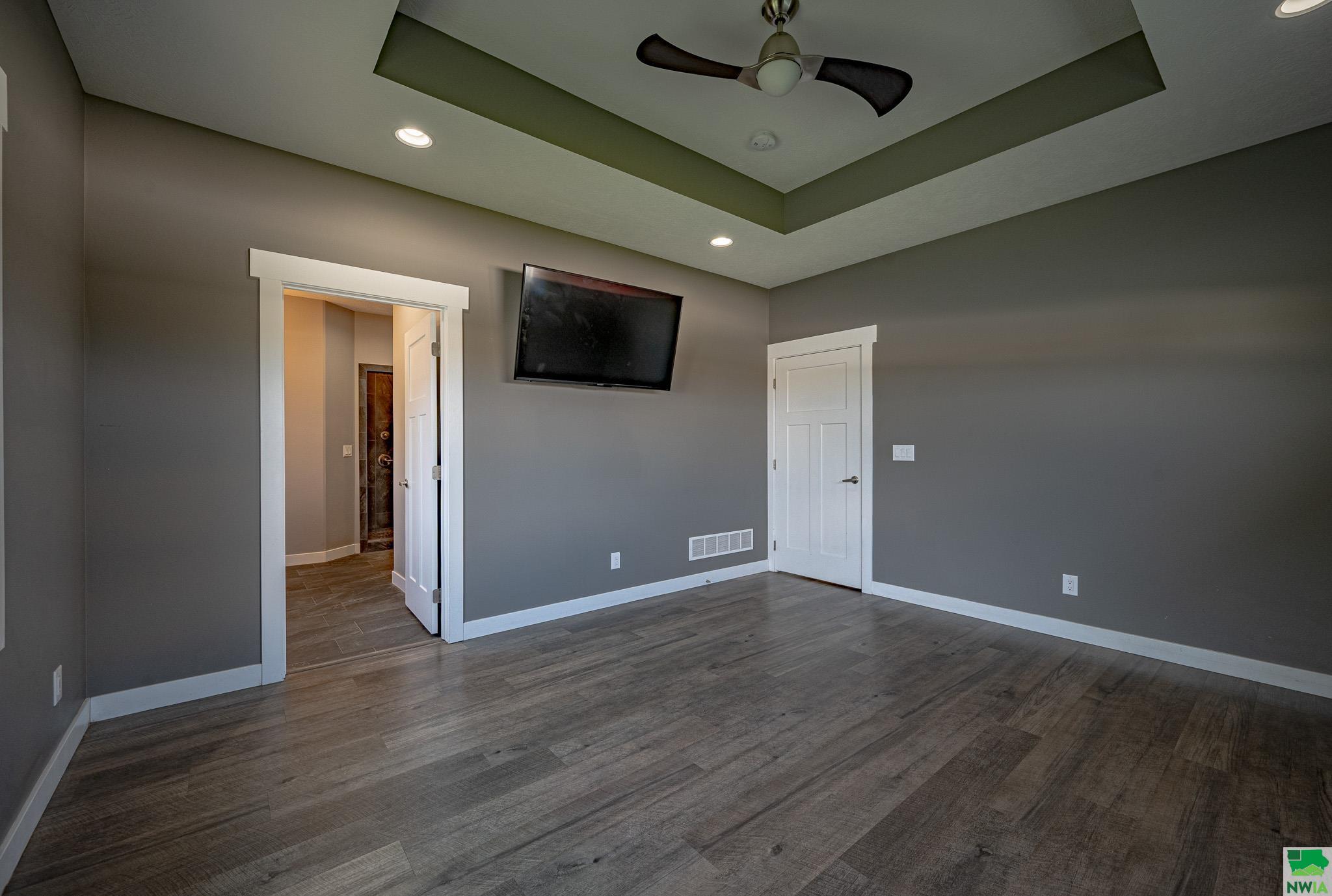 MLS #828604