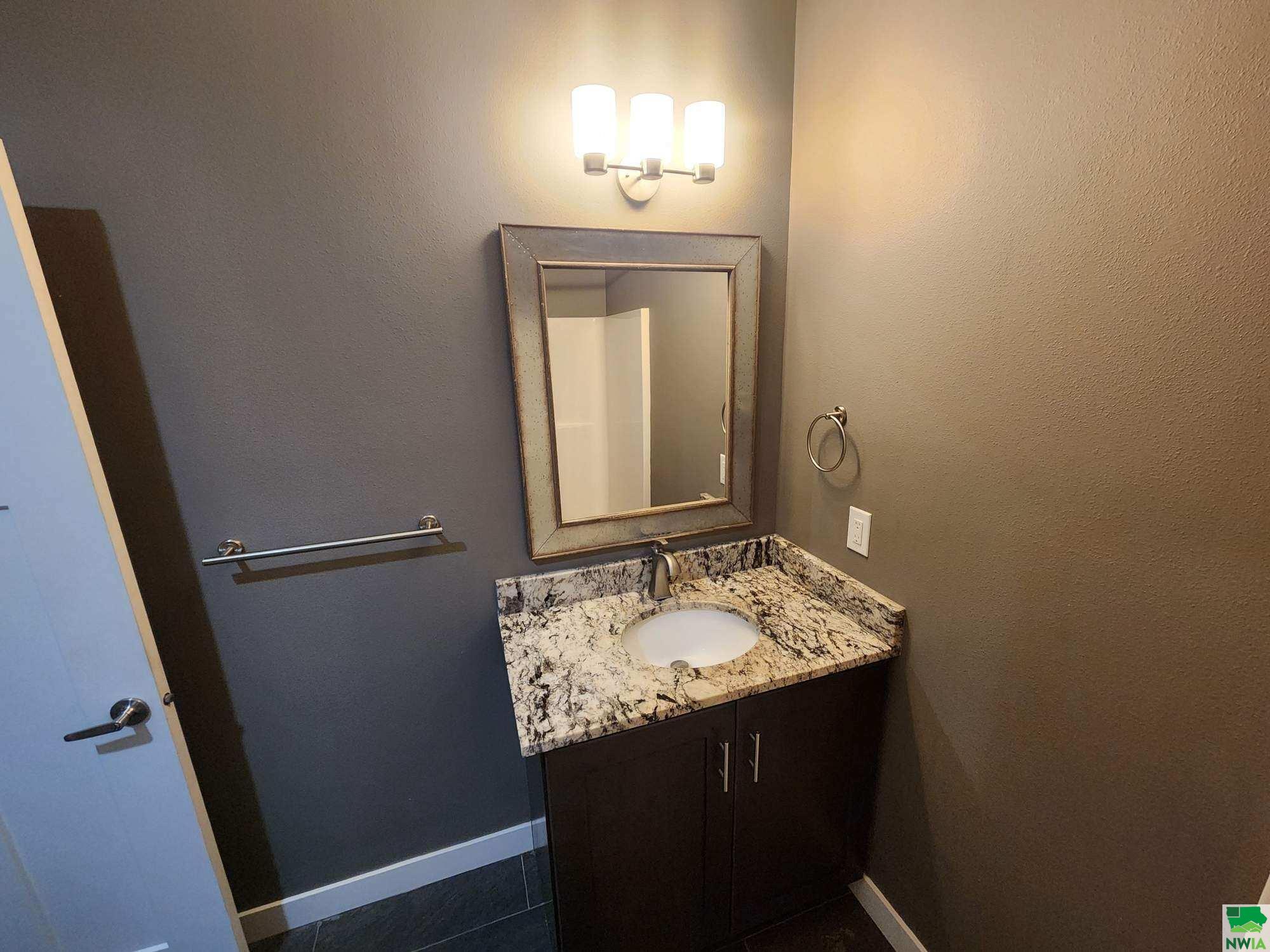MLS #828604
