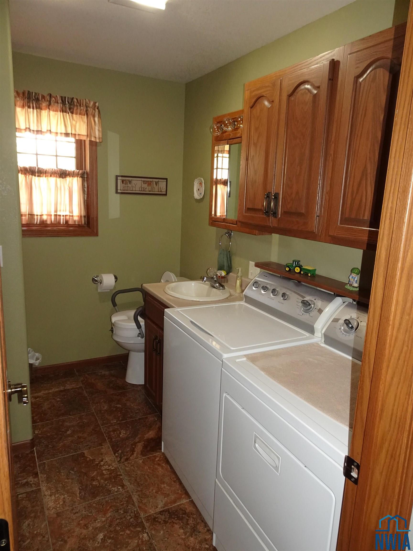 MLS #828611