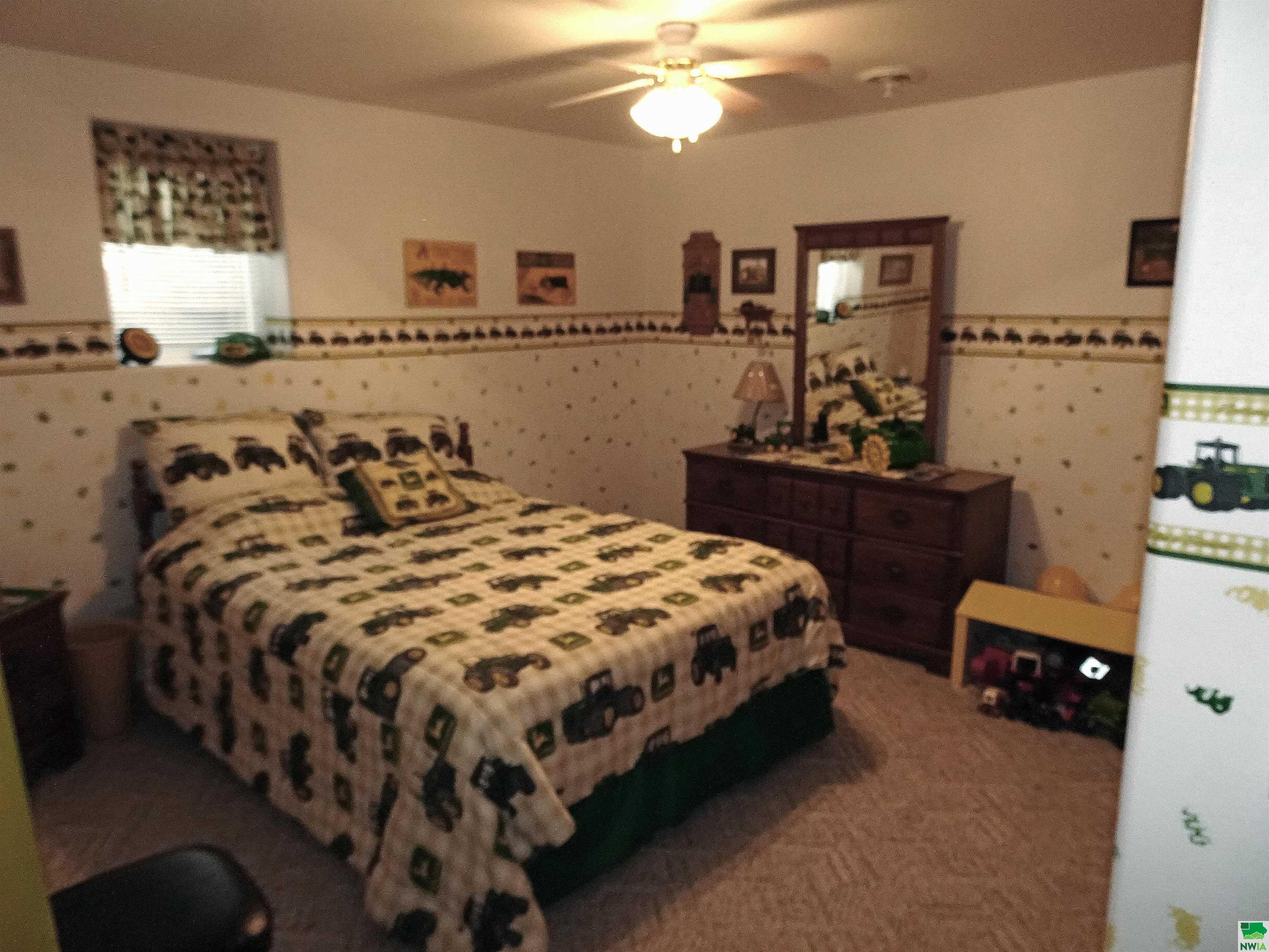 MLS #828611