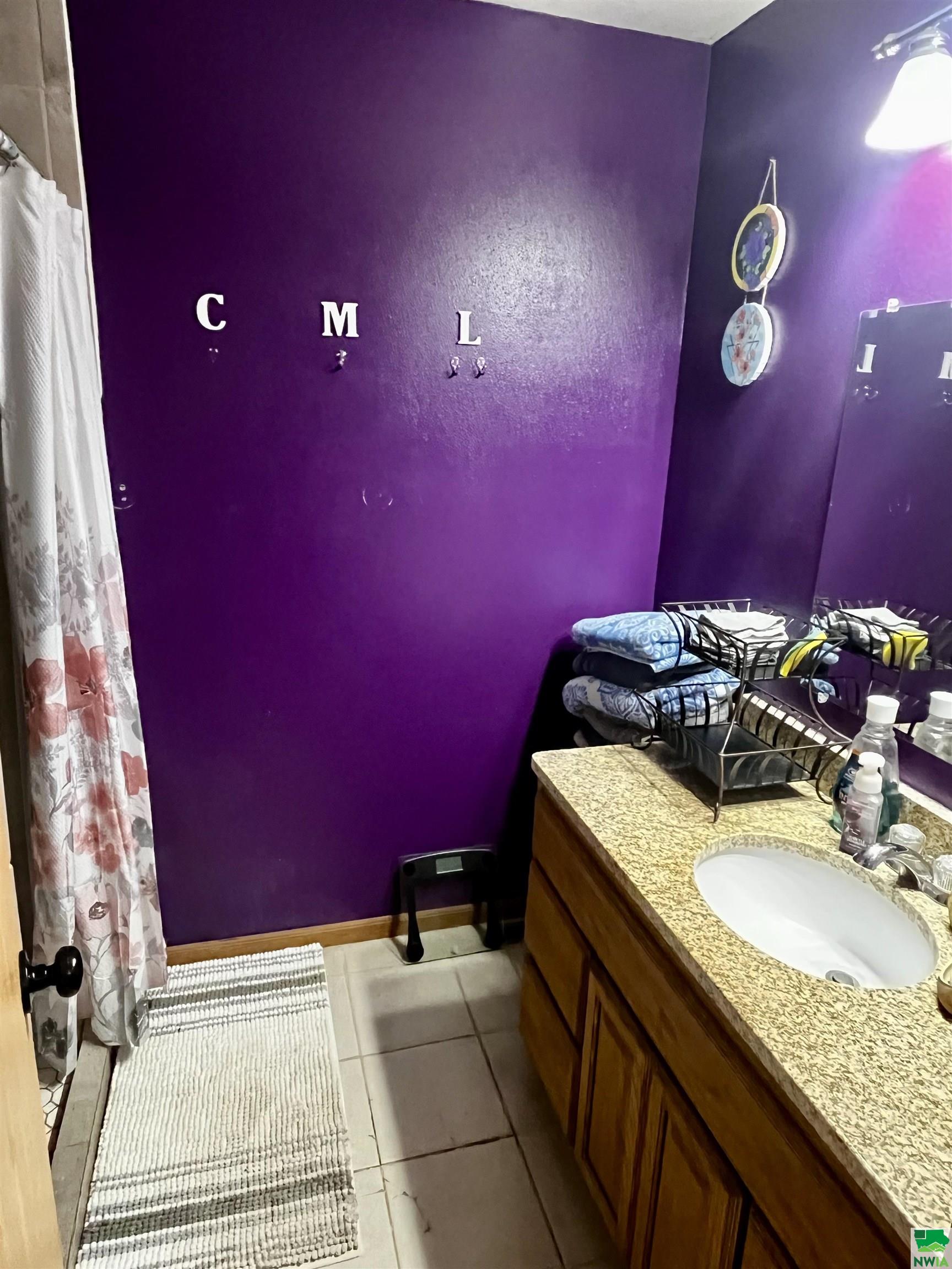 MLS #828613