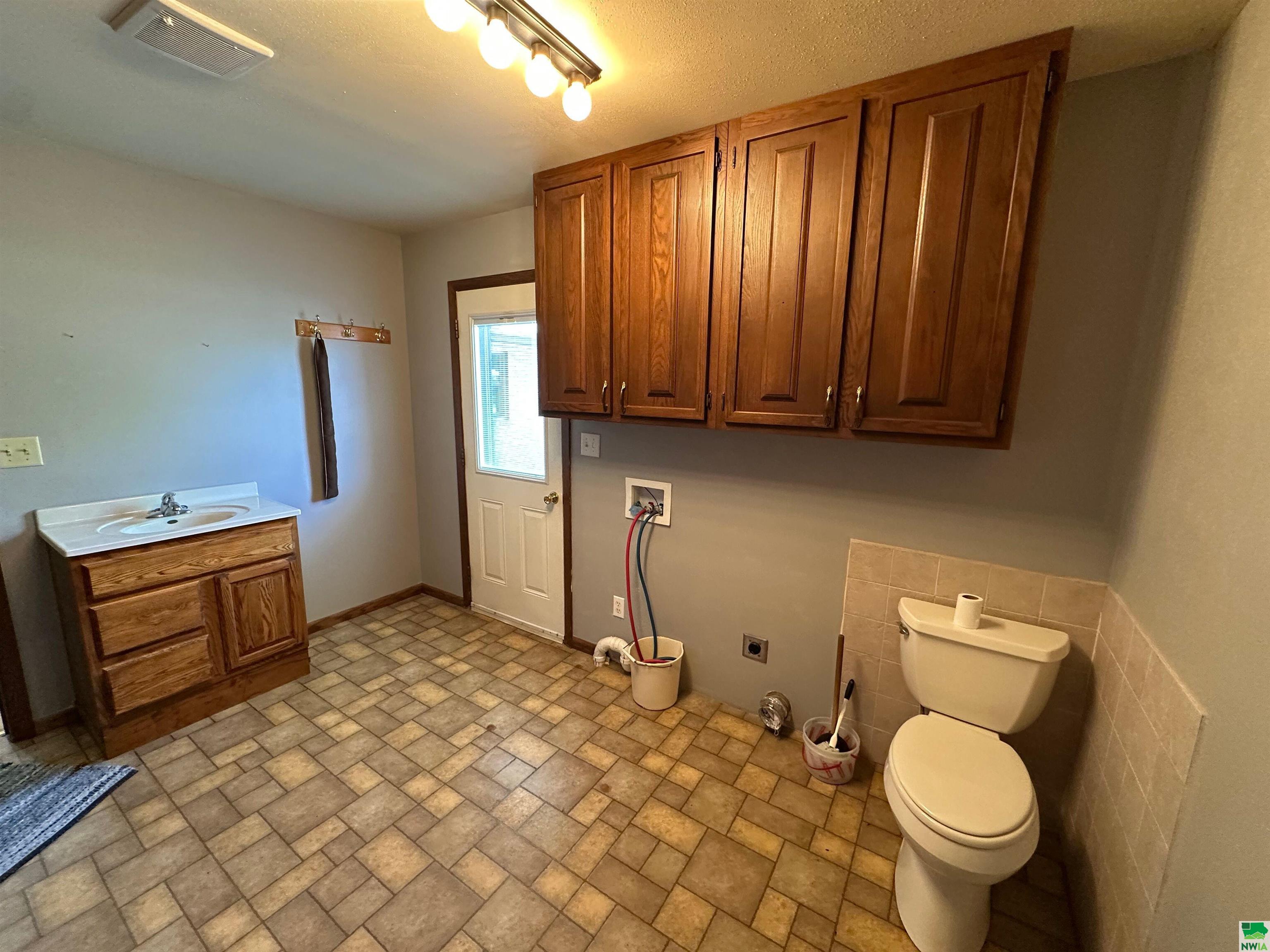 MLS #828616