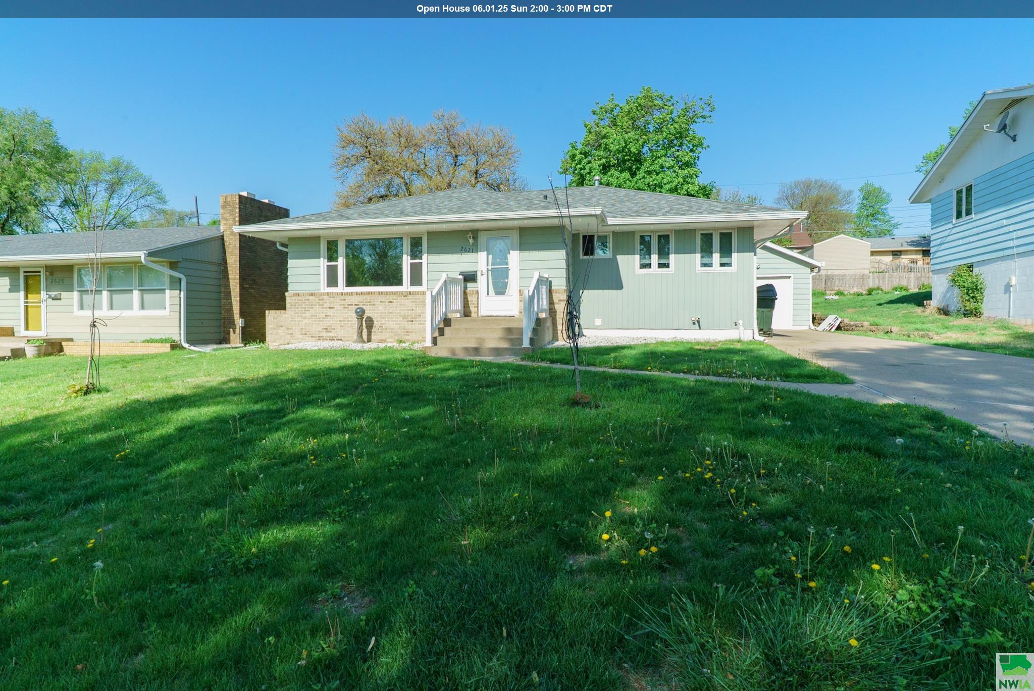 2621 St. Marys St. S, Sioux City, IA 51106 