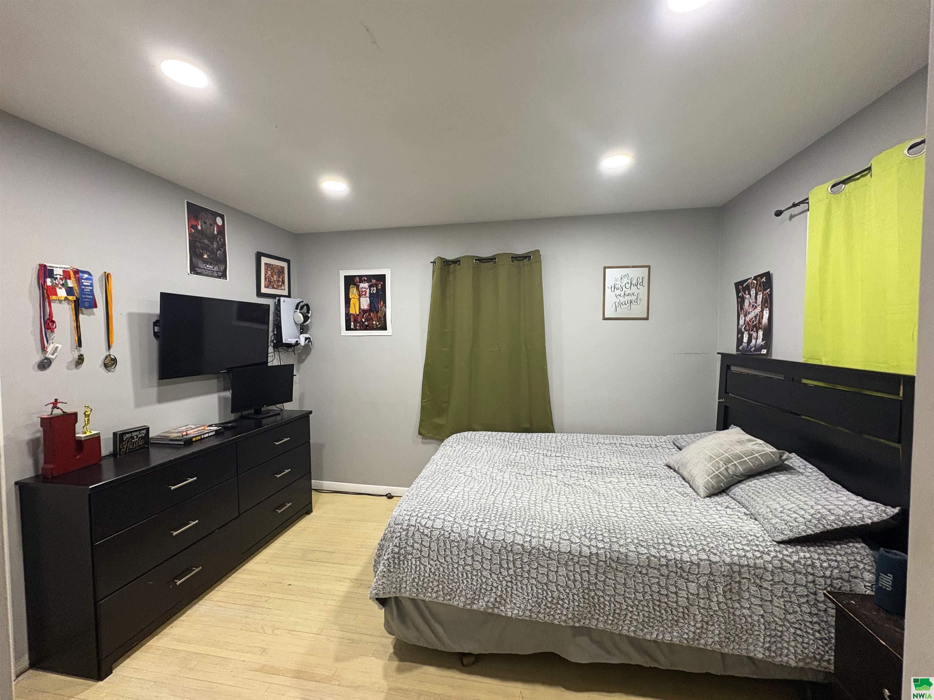 MLS #828630