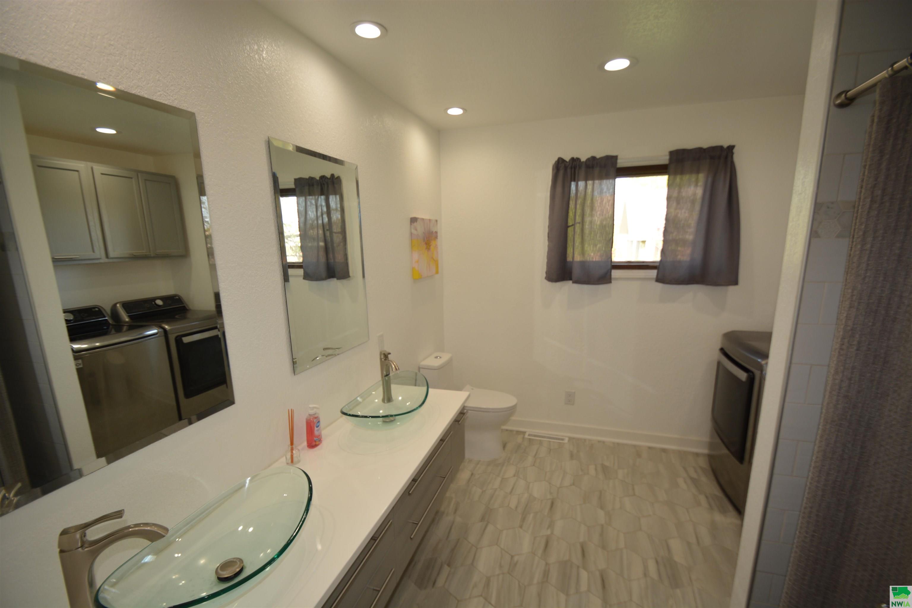 MLS #828631